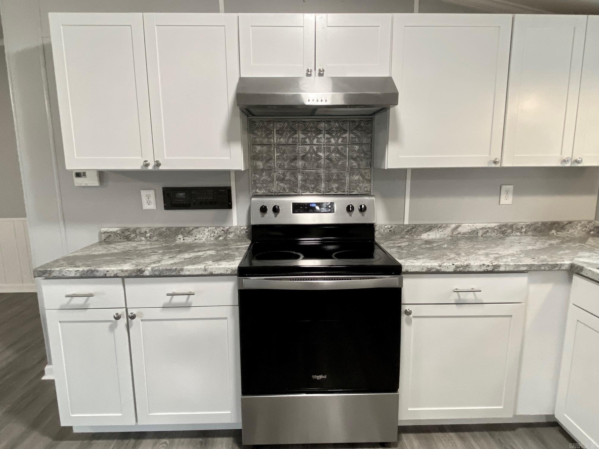 HUMMINGBIRD ESTATES - Residential