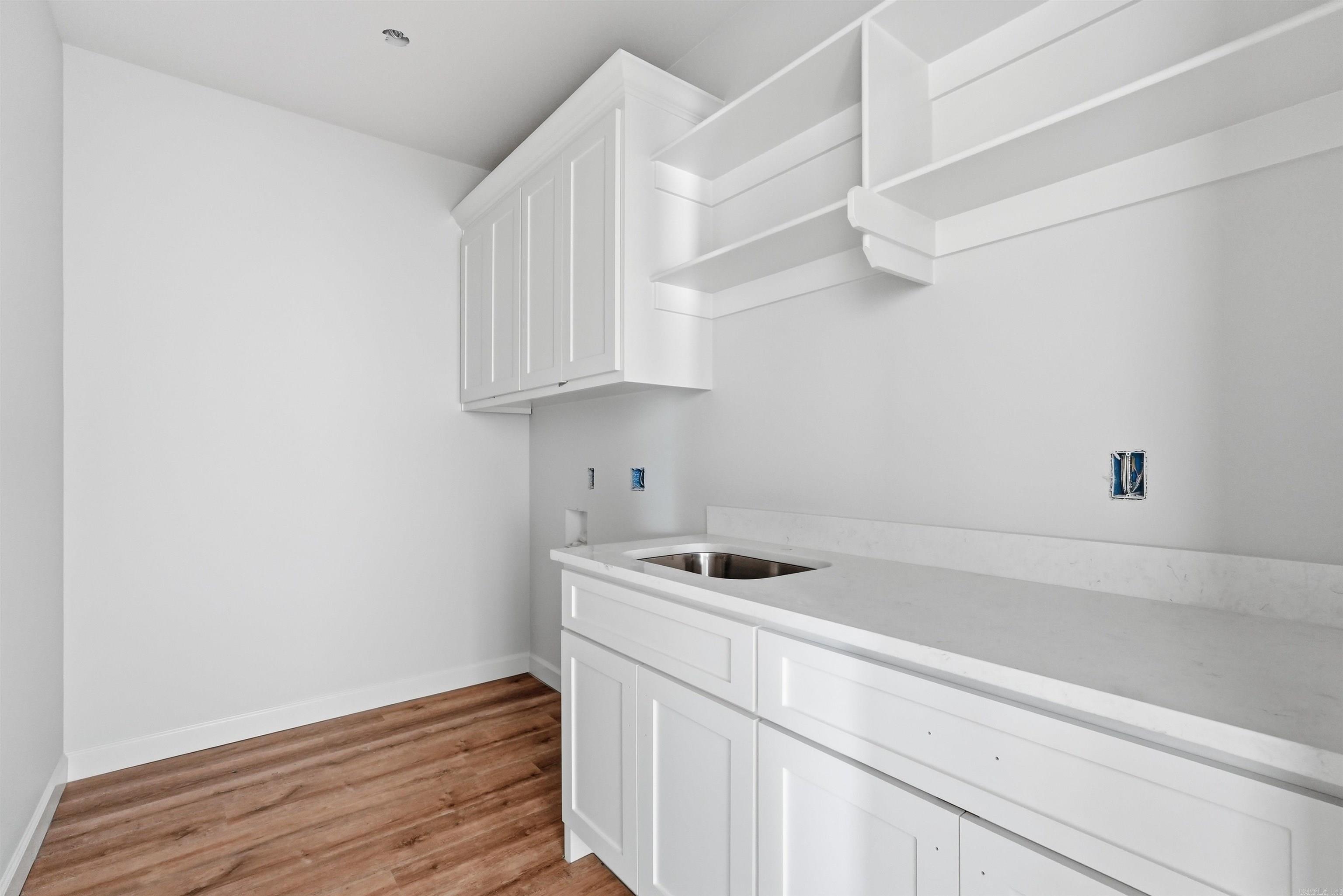 MOUNT TABOR ESTATES - Residential