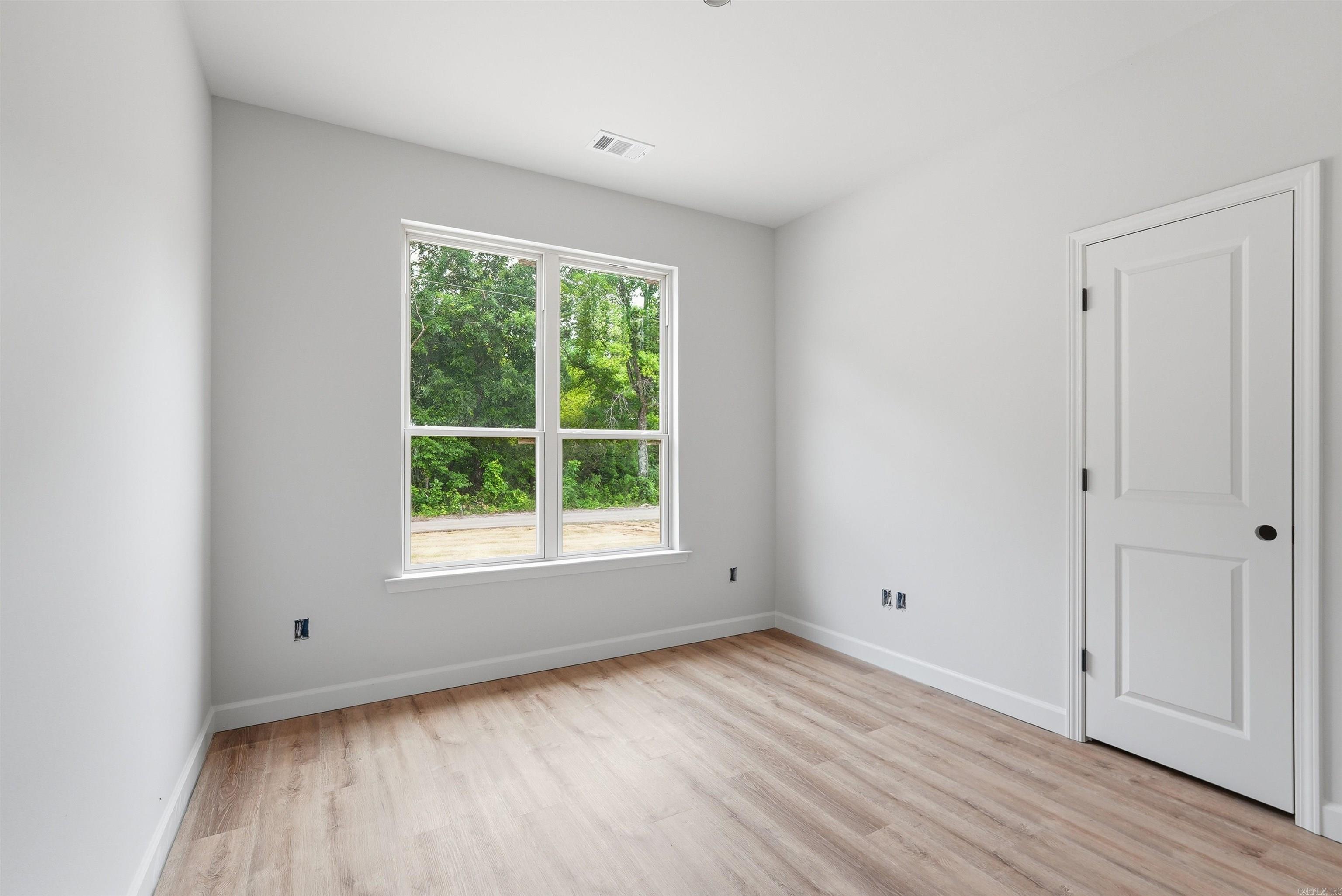 MOUNT TABOR ESTATES - Residential