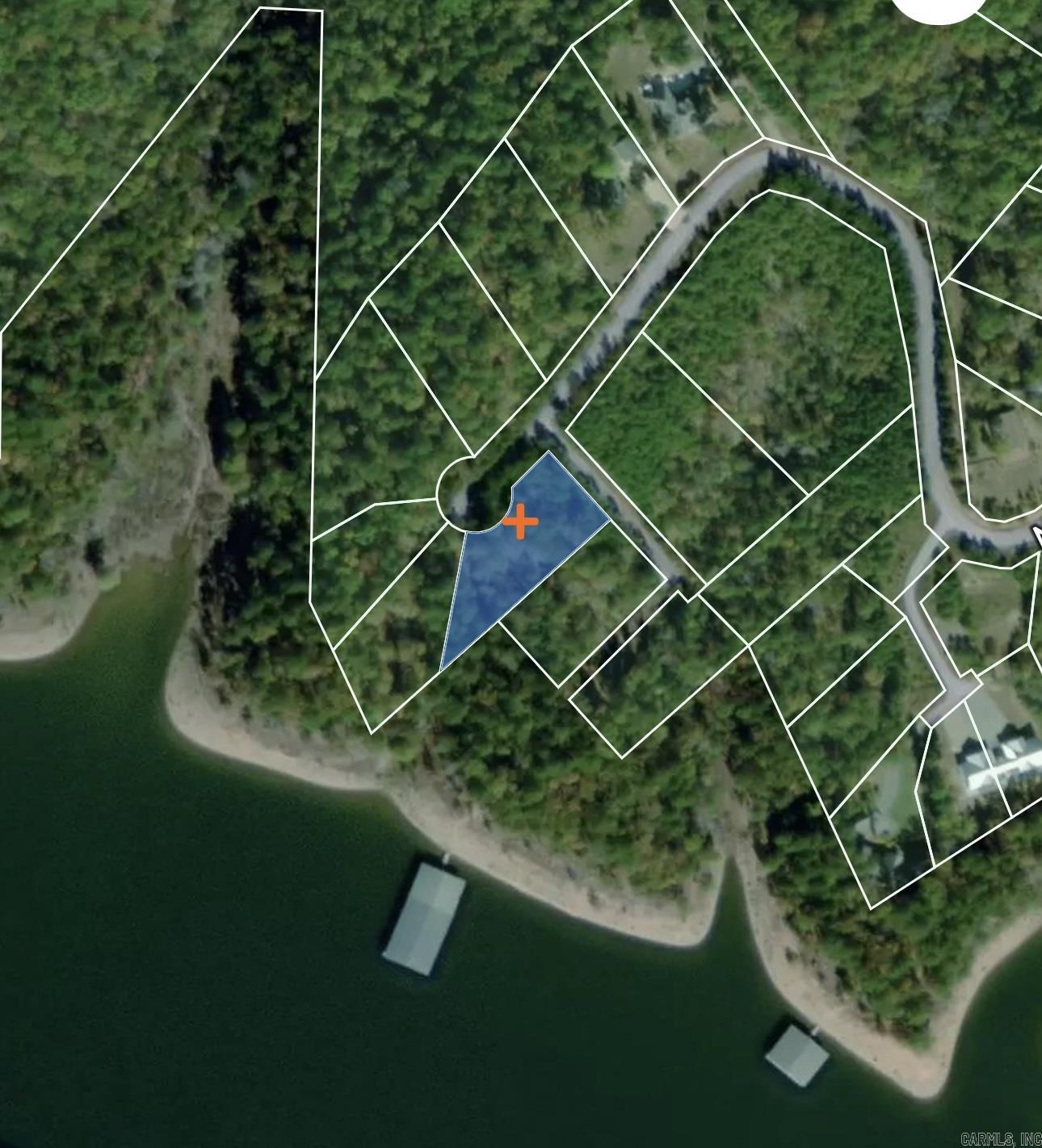 Great Neighborhood to build your dream home at the lake. Undergrounds utilities already in place! Mineral rights do not convey.