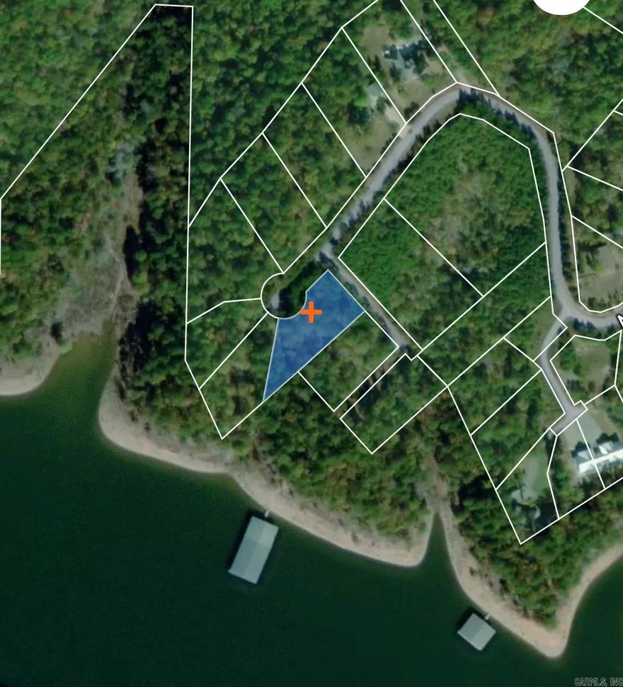 Great Neighborhood to build your dream home at the lake. Undergrounds utilities already in place!  Mineral rights do not convey.