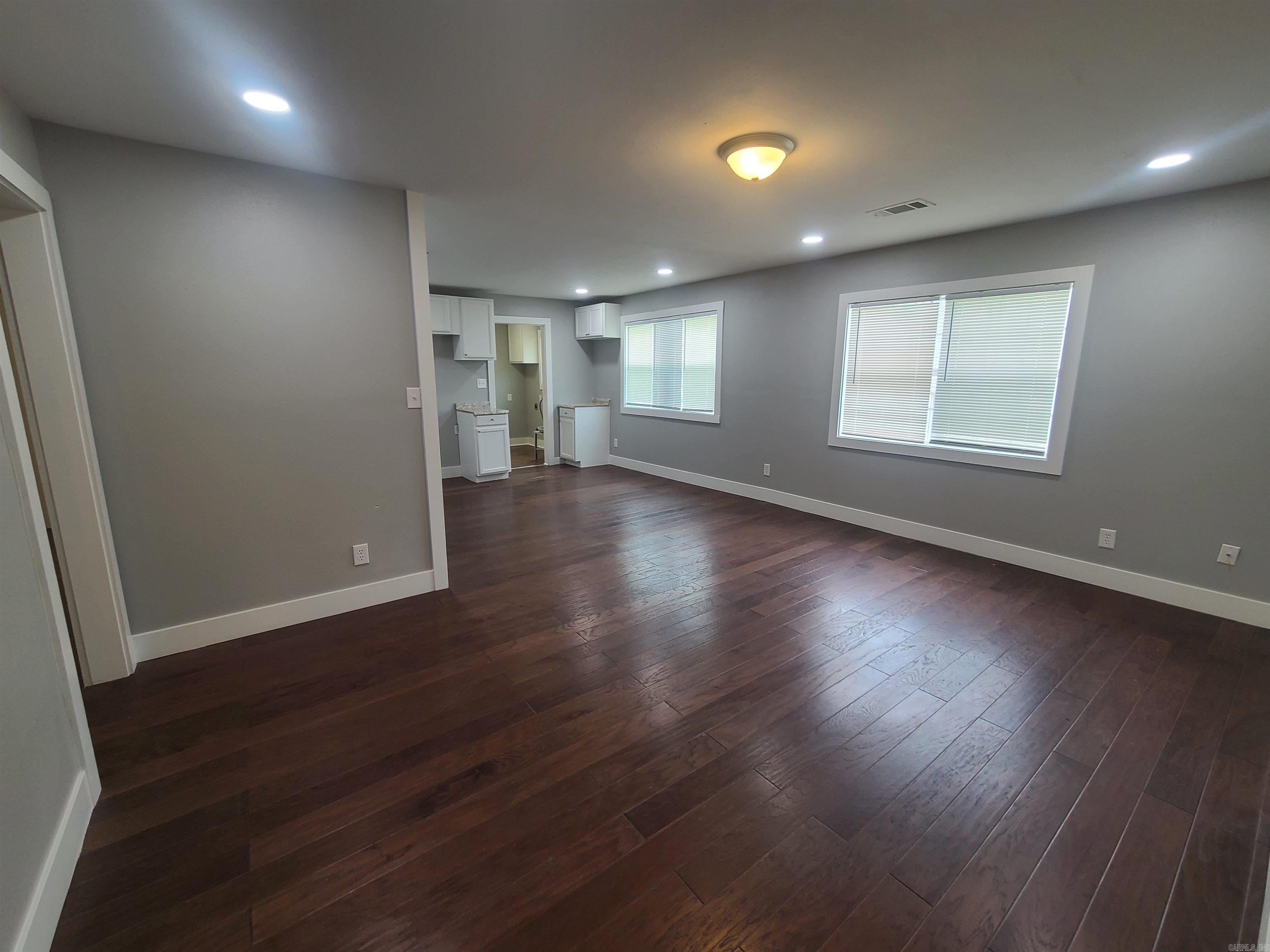 JACKSONVILLE - Residential