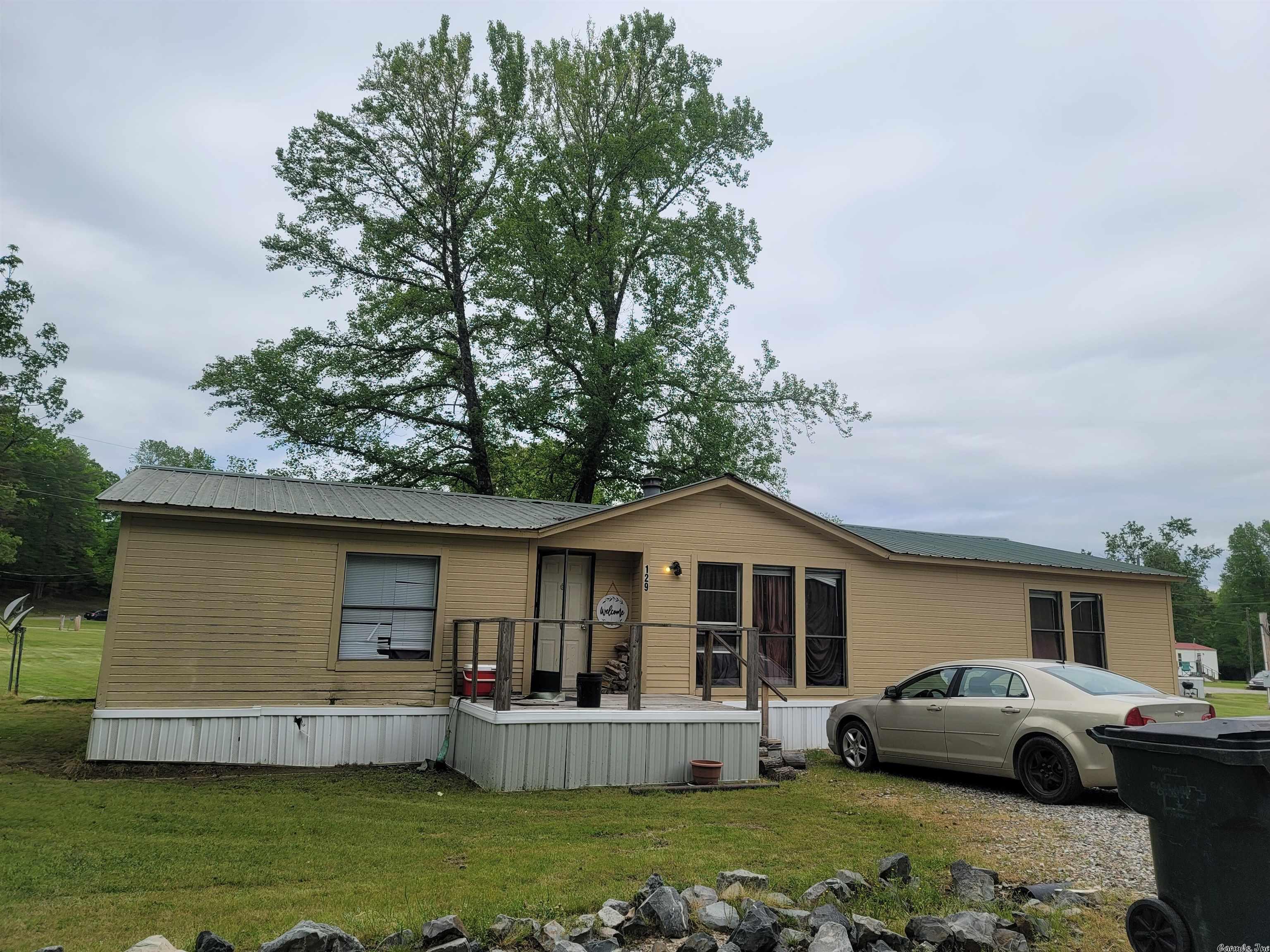 Metes & Bounds - Commercial Sale