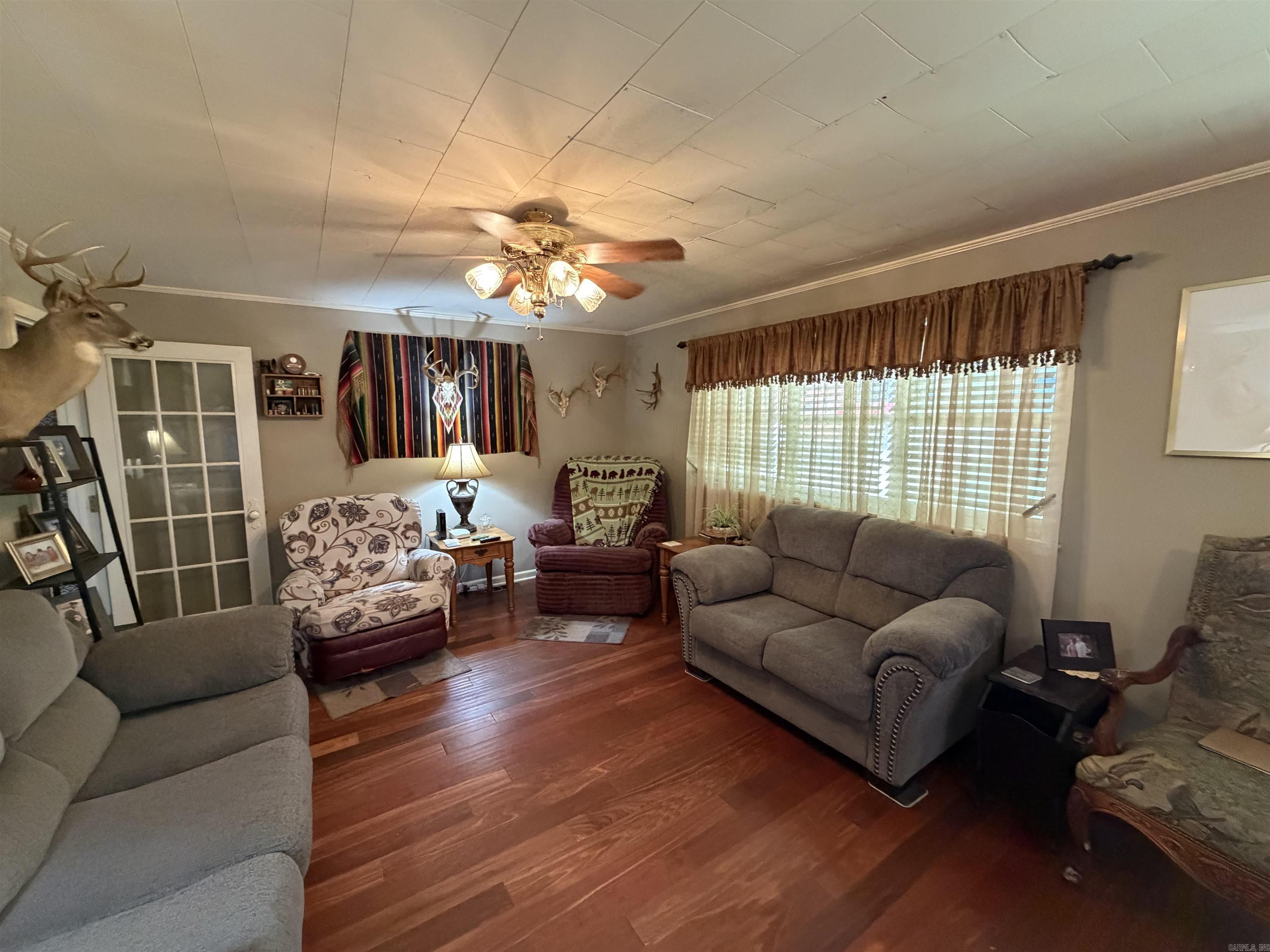 M&B PIGGOTT 2-20-8 - Residential