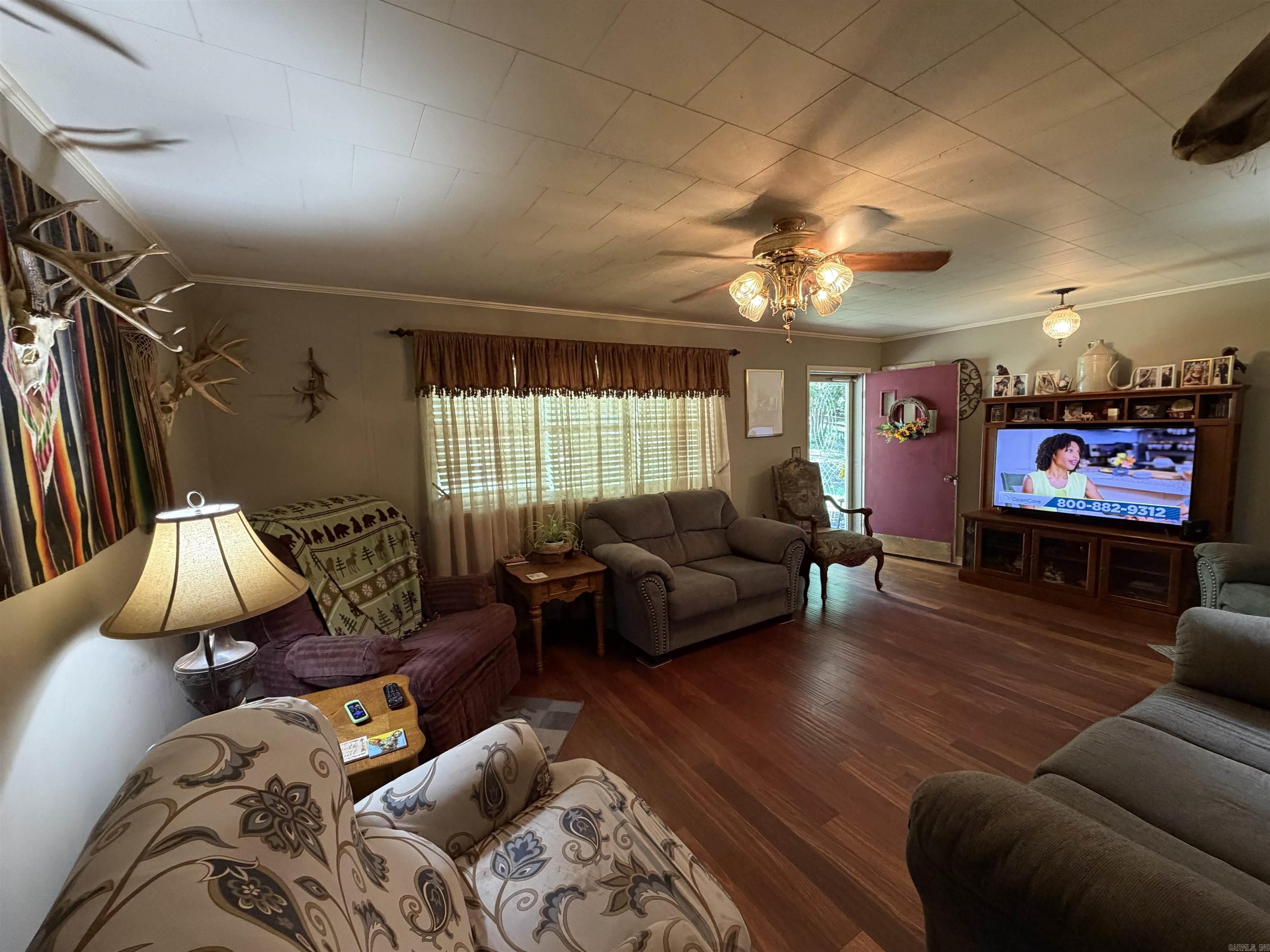 M&B PIGGOTT 2-20-8 - Residential