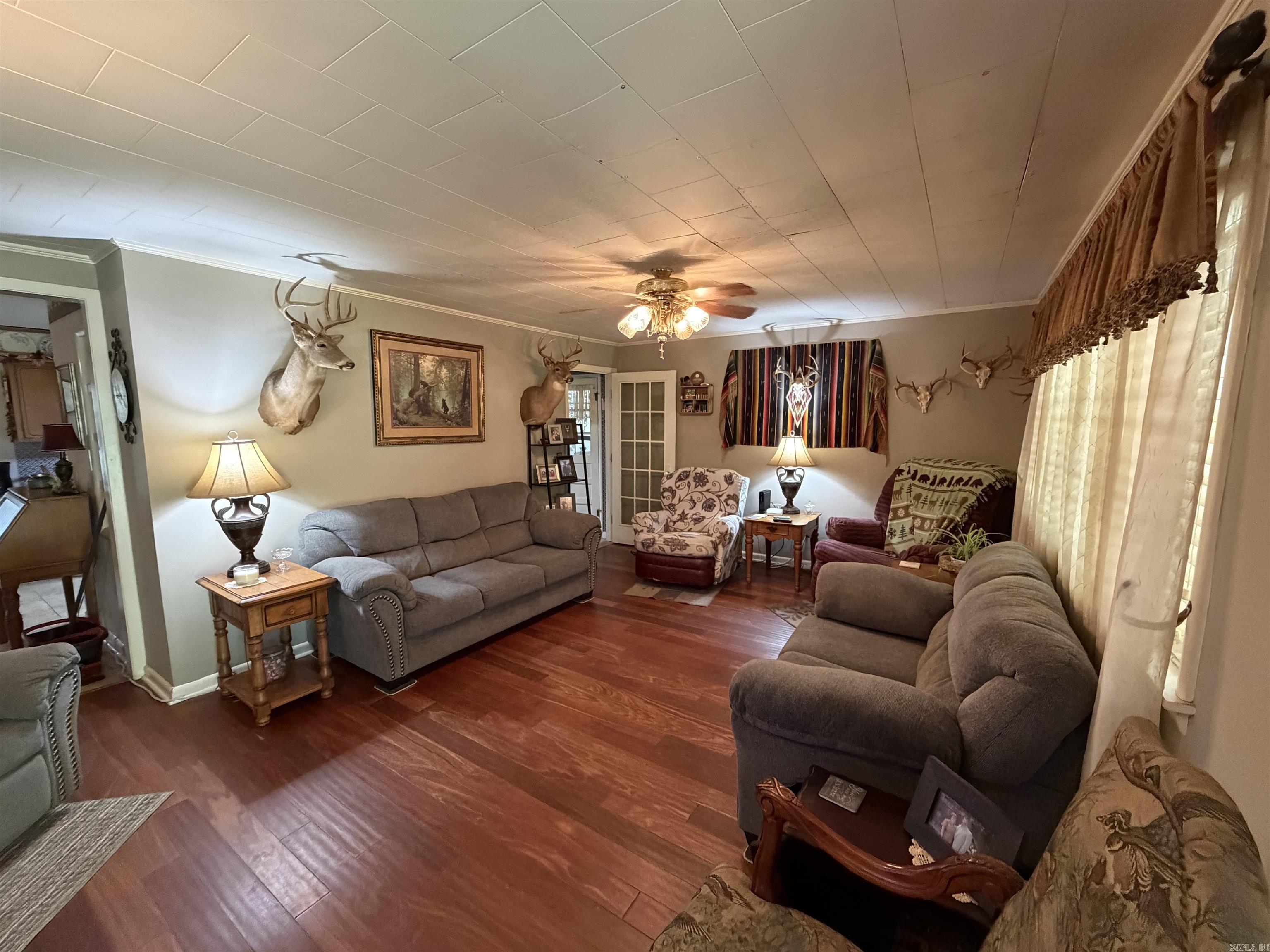 M&B PIGGOTT 2-20-8 - Residential