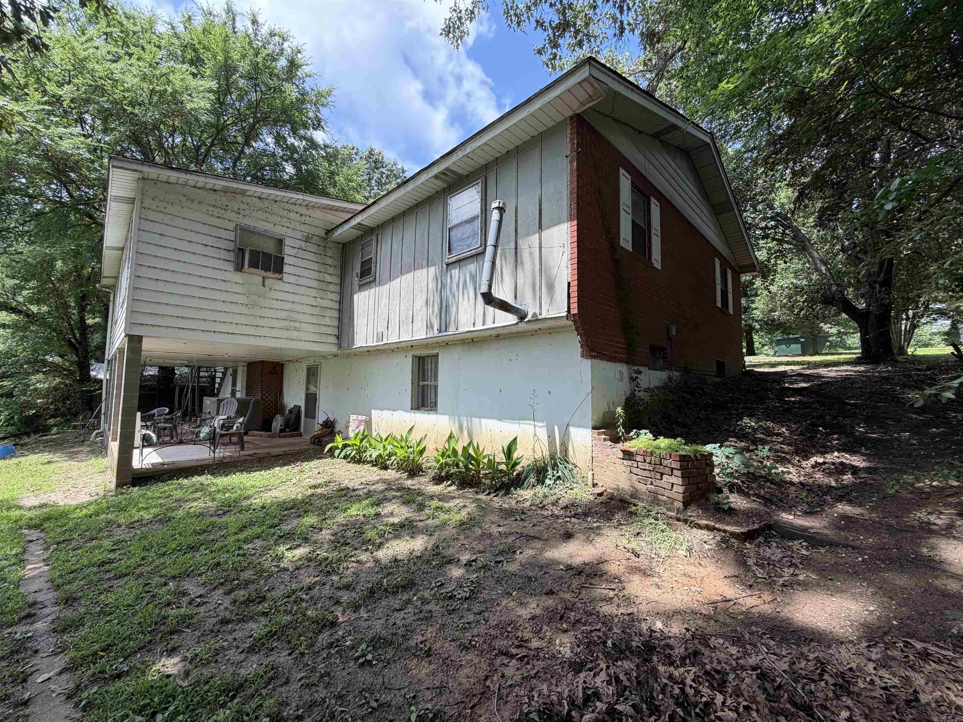 M&B PIGGOTT 2-20-8 - Residential