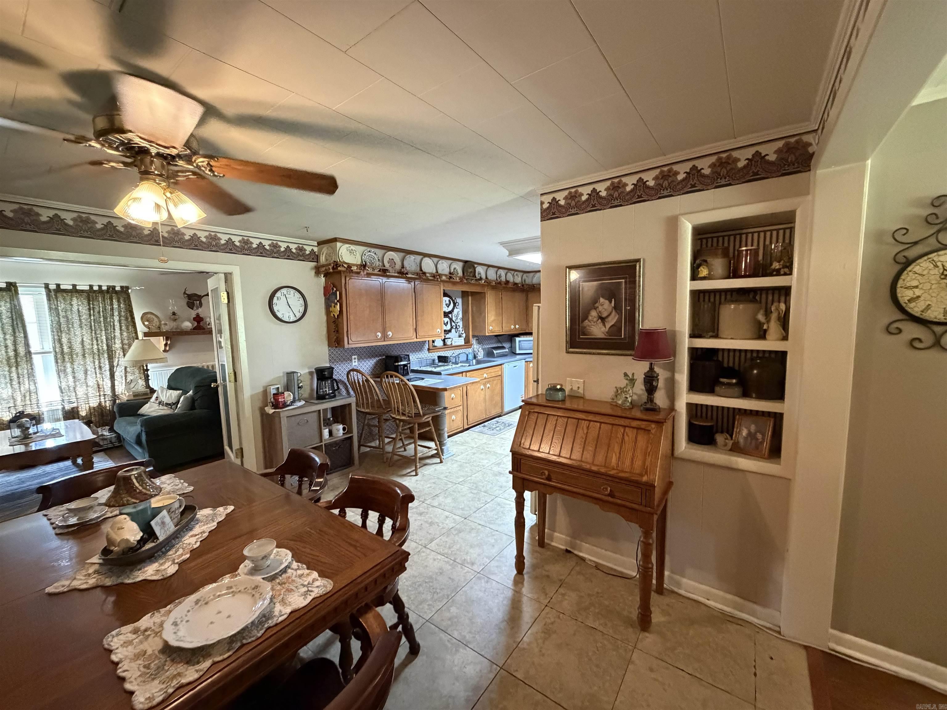 M&B PIGGOTT 2-20-8 - Residential