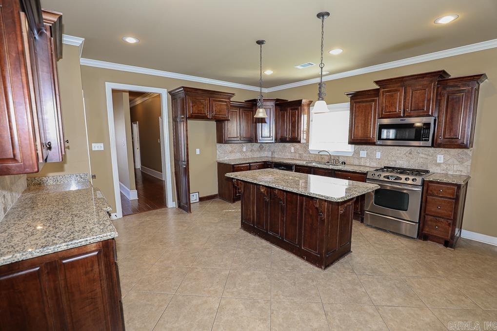 ANDRES PLACE - Residential