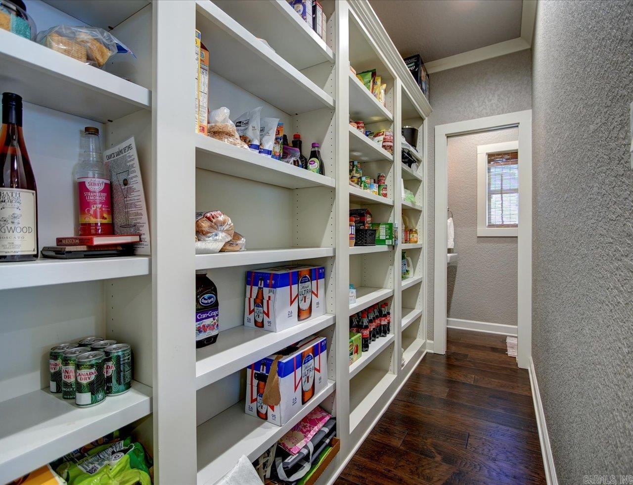 TWIN POINTS - Residential