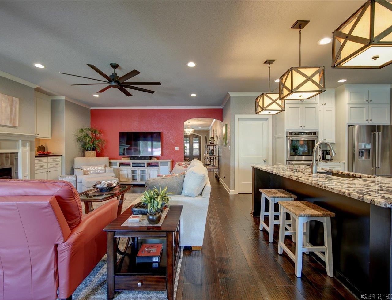 TWIN POINTS - Residential