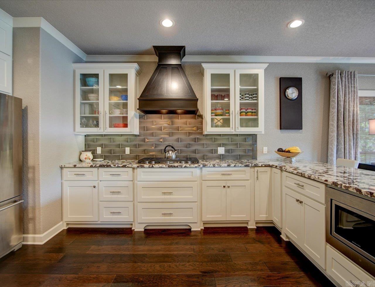 TWIN POINTS - Residential