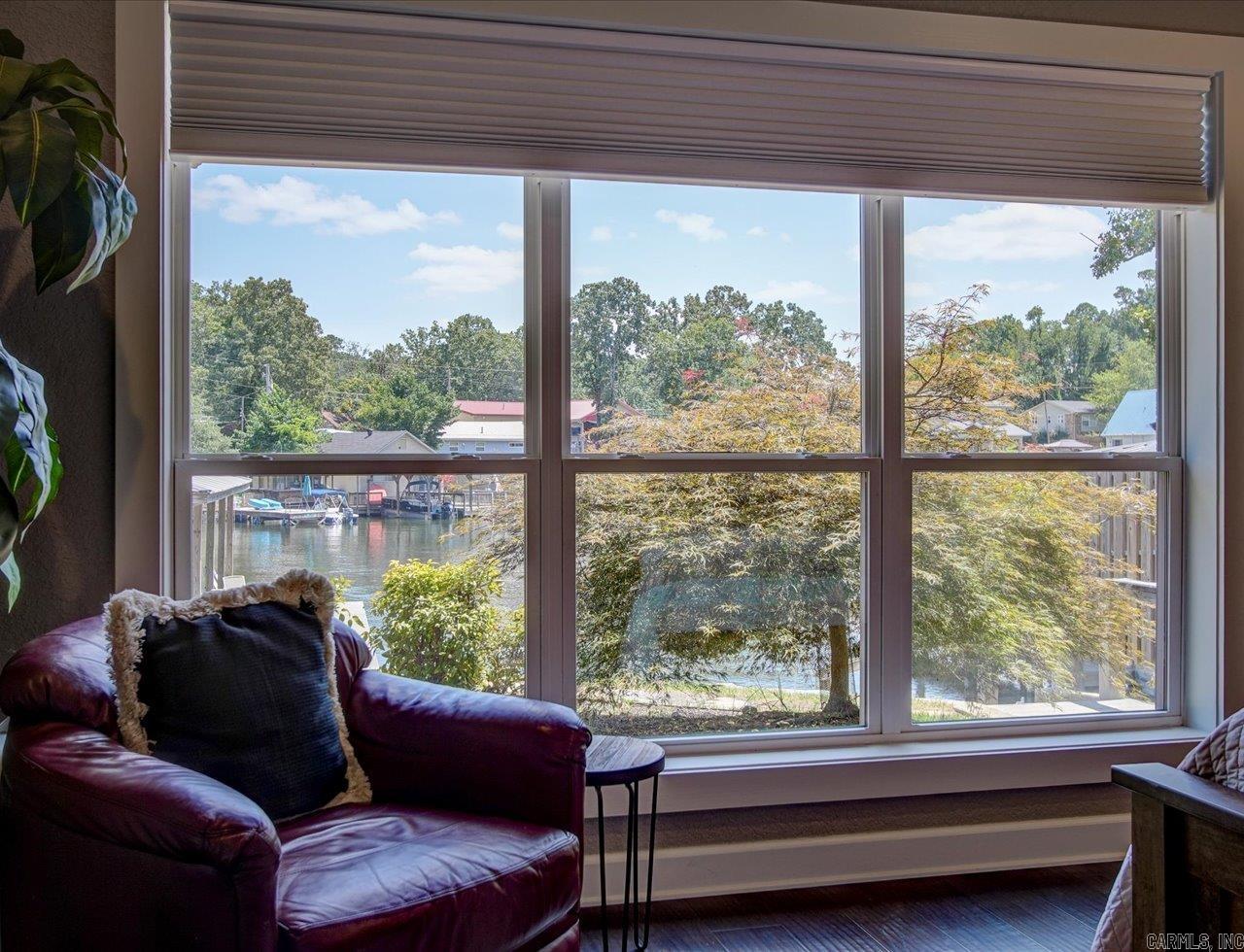 TWIN POINTS - Residential