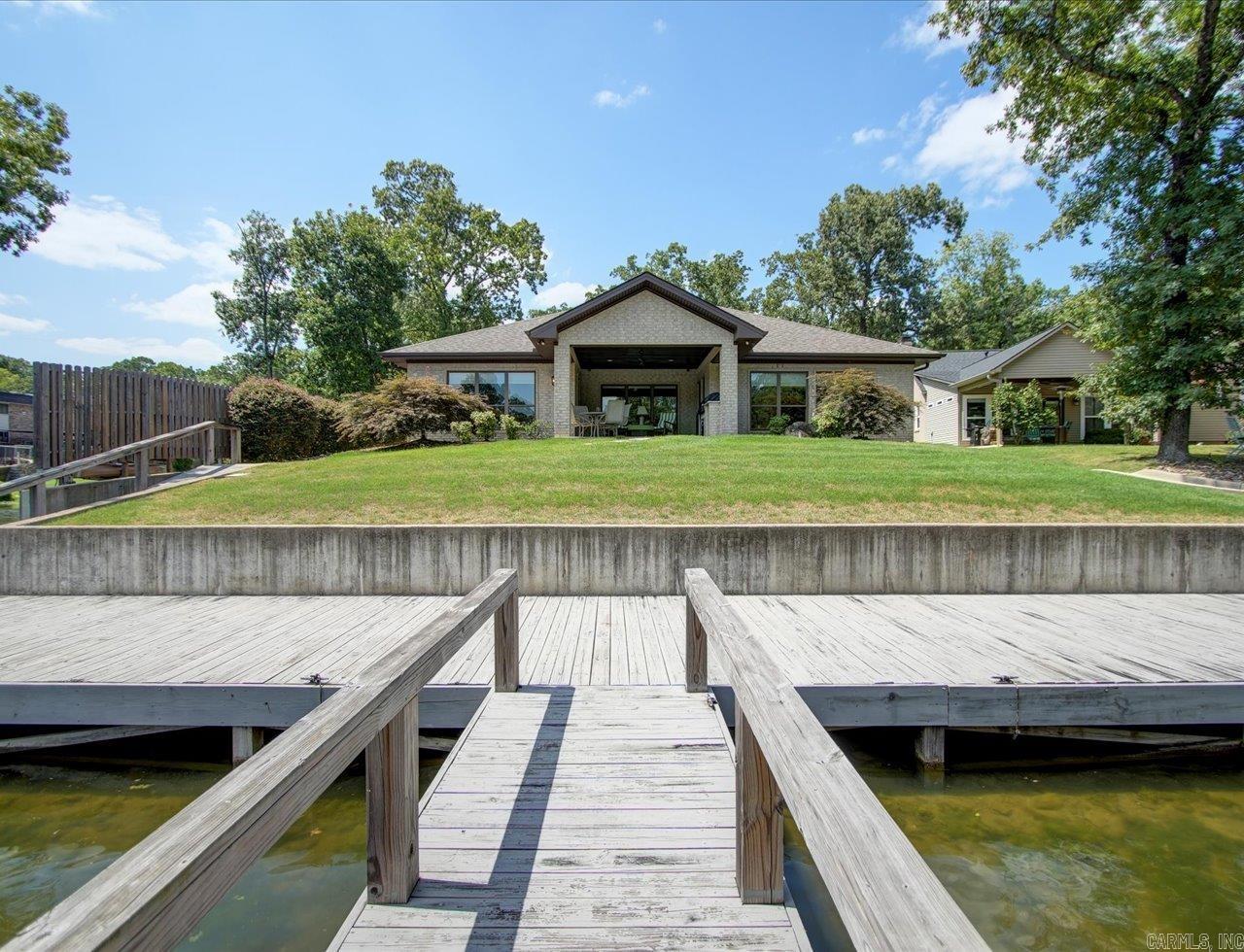 TWIN POINTS - Residential