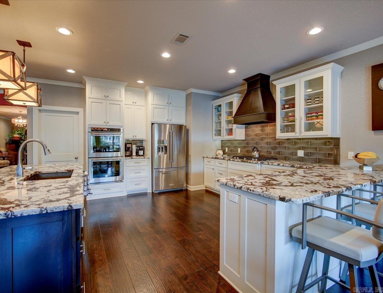 TWIN POINTS - Residential