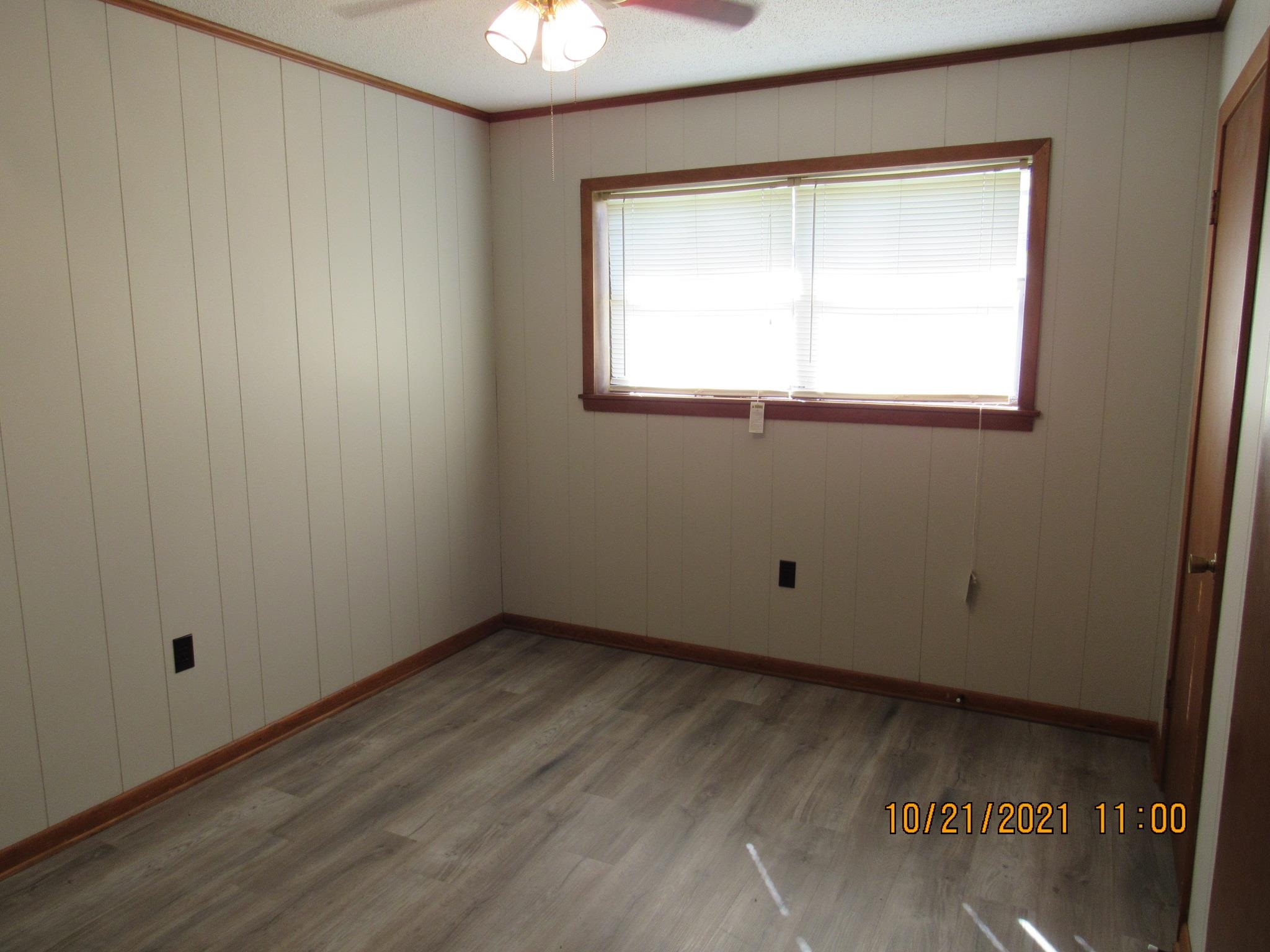 College Oak - Residential Lease