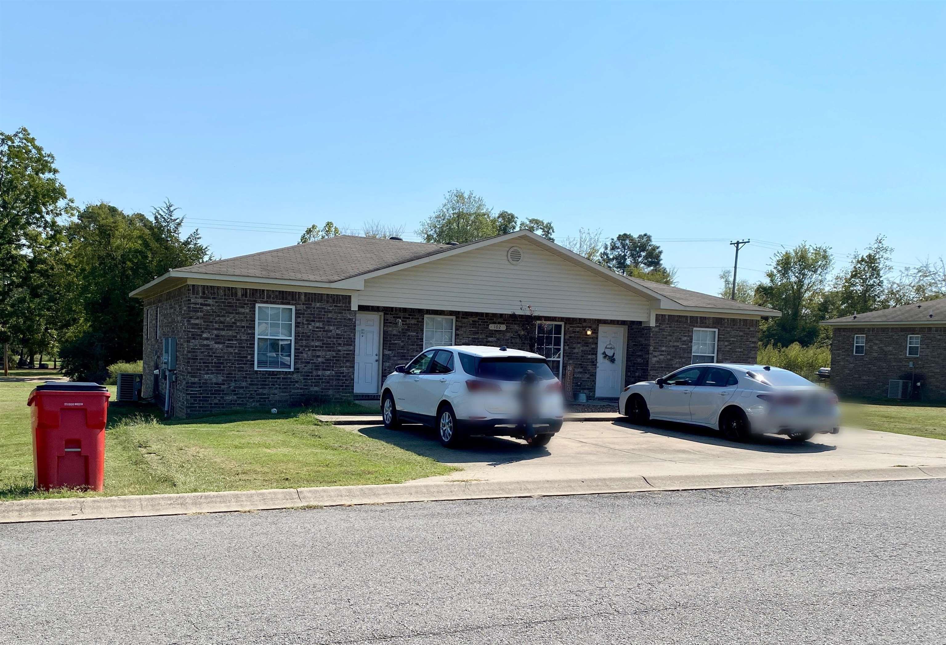 CARDINAL ESTATES - Residential Income