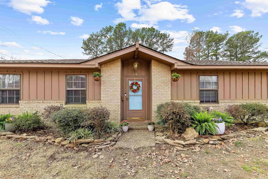 This West Little Rock charmer features 3 bedrooms, 2 baths, 2 living areas, eat-in kitchen, stacked stone fireplace, bonus room (perfect for crafting or home office), storm windows and back-loading garage!  It is located close to shopping, amazing restaurants, and has easy access to the highway.  ***Agents see remarks