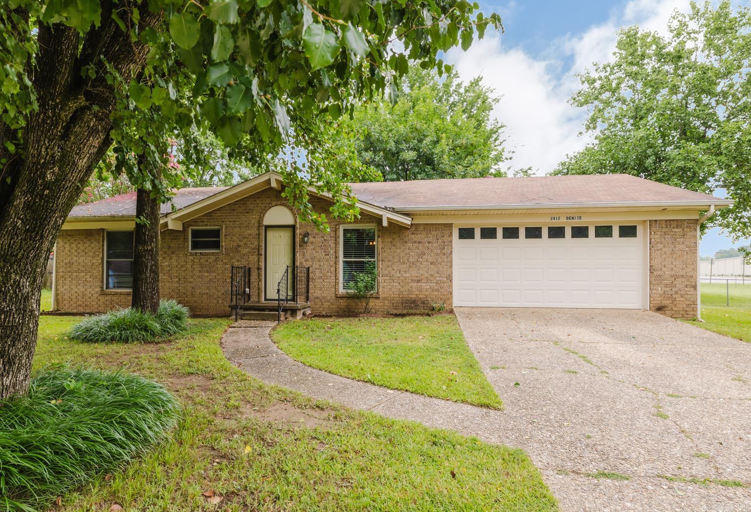 This updated home offers the perfect blend of style, space, and functionality! Featuring 3 bedrooms and 2 bathrooms, the home has been thoughtfully remodeled with quartz countertops, a farmhouse sink, new light fixtures, fresh carpet, paint, and laminate flooring throughout the main living areas. Enjoy the spacious, open-concept living and dining areaāperfect for entertainingāwith enough room for two separate living spaces. Built-ins add extra character and functionality. Step outside to find a 3-bay shop with garage doors in the backyardāideal for hobbyists, storage, or extra parking. Conveniently located just seconds from the interstate, making commuting a breeze. Donāt miss this oneāitās move-in ready and has everything youāve been looking for!