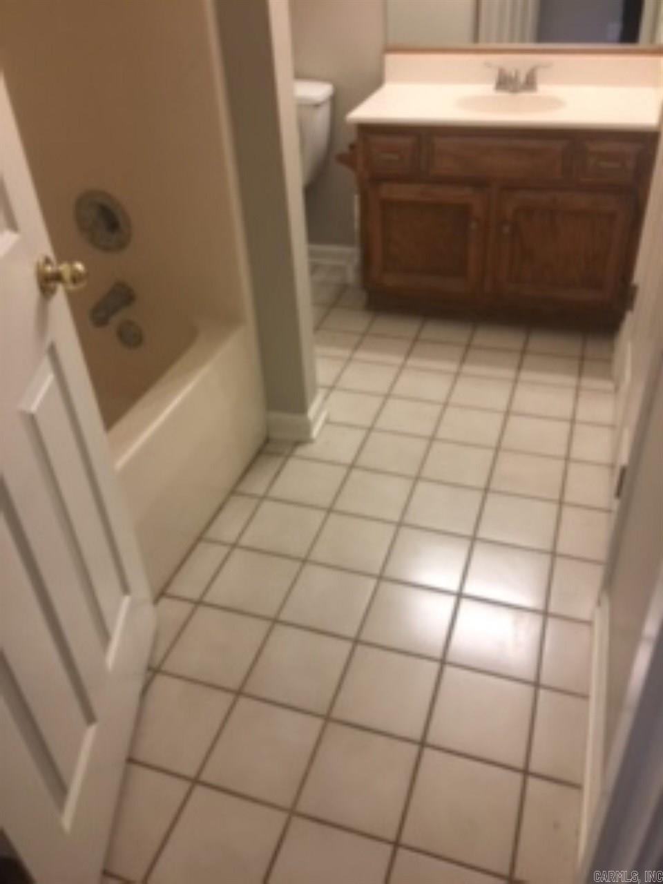 Crestwood - Residential Lease