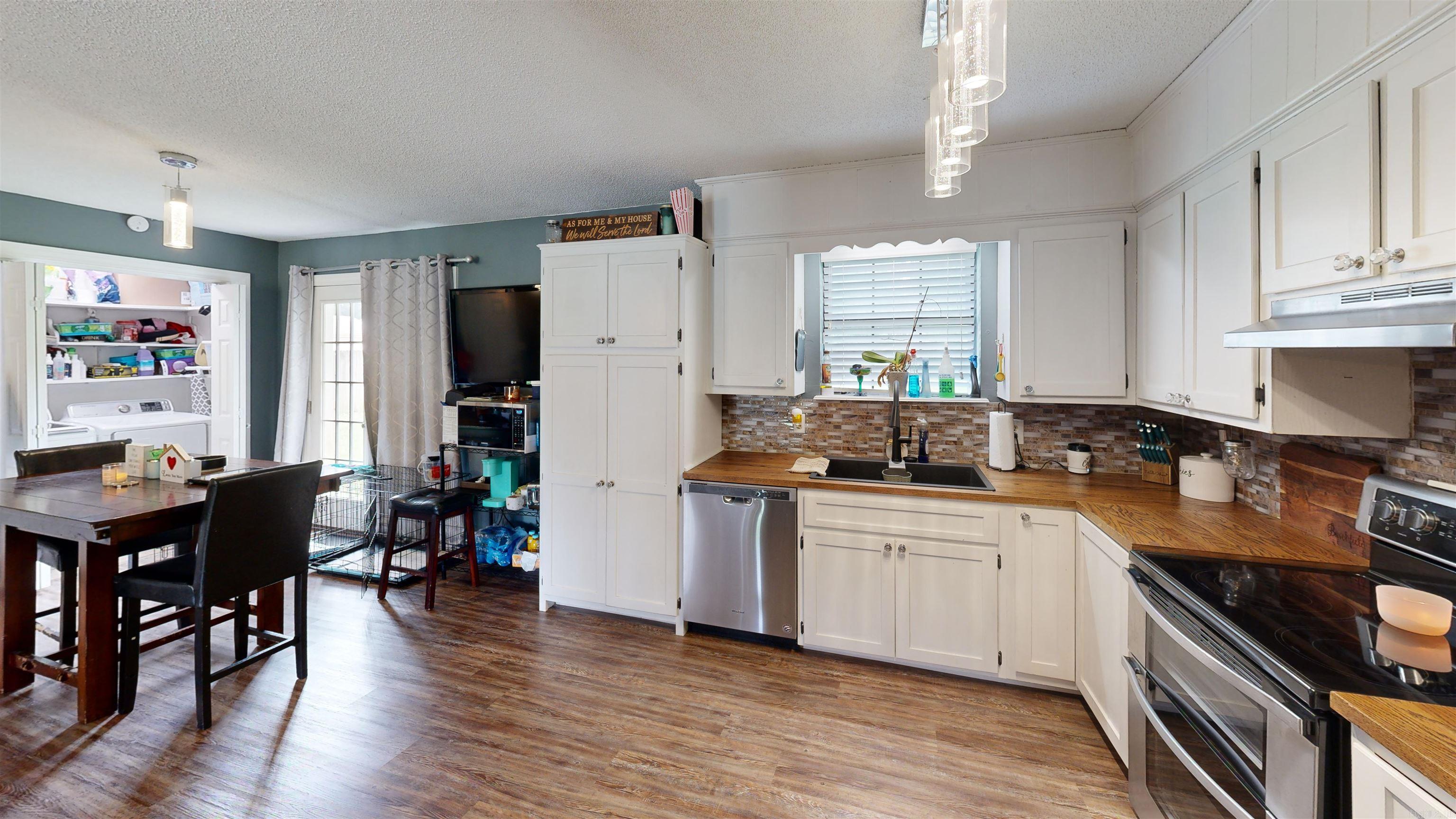 PLEASANT VALLEY - Residential