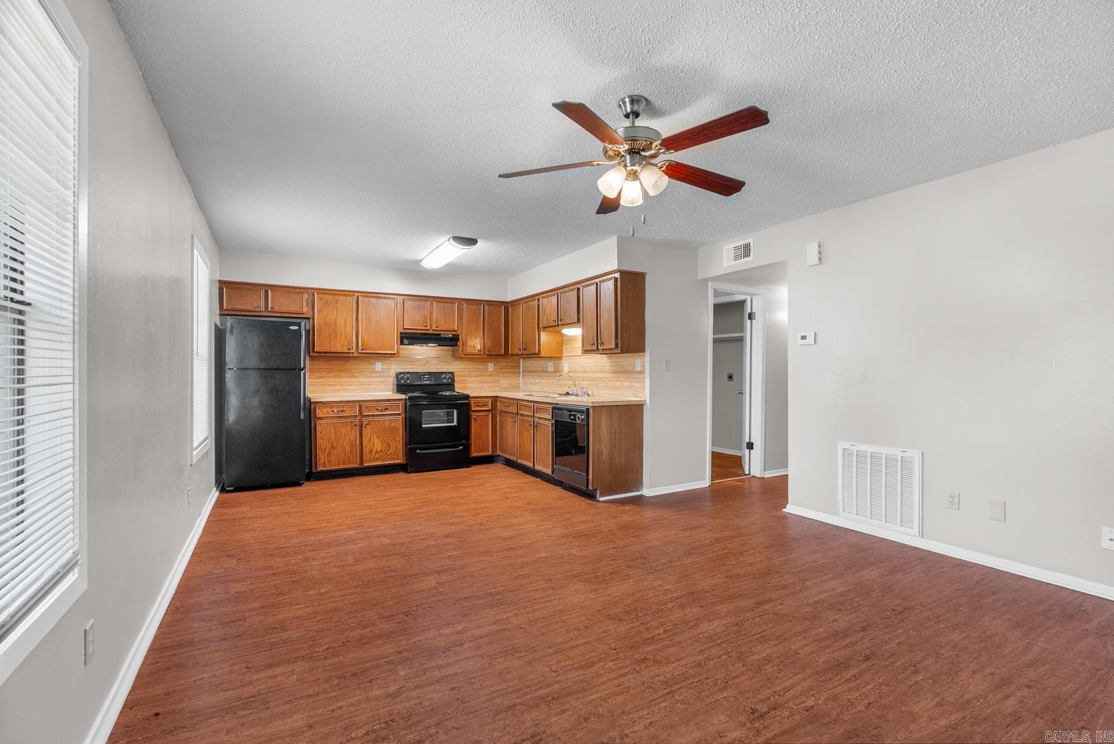 Summerwood - Residential Lease