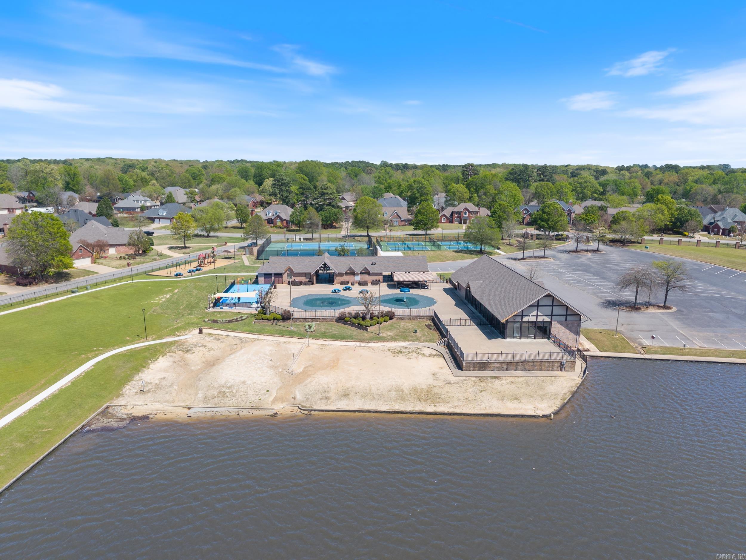 HURRICANE LAKE VILLA ESTATES - Residential