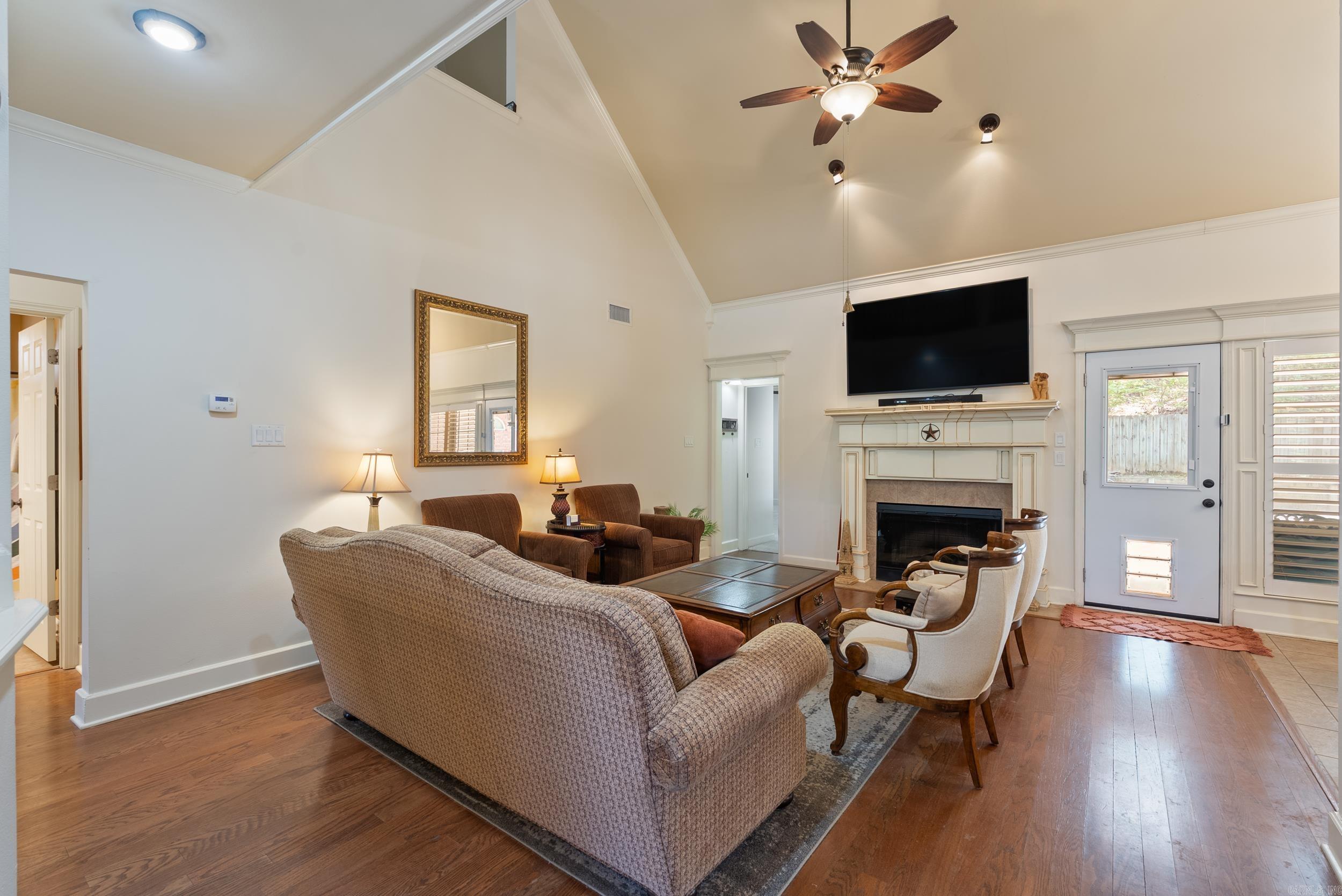 HURRICANE LAKE VILLA ESTATES - Residential