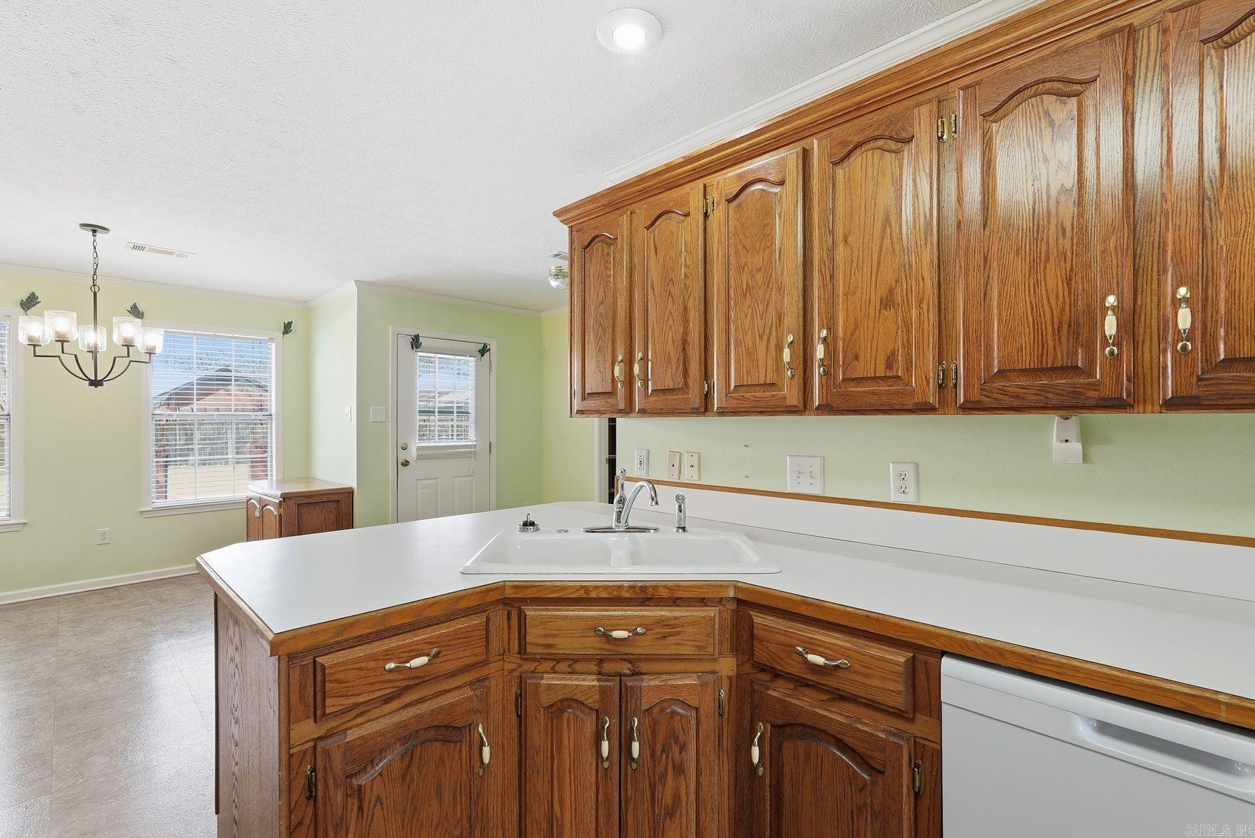 JAMESTOWN ADD - Residential