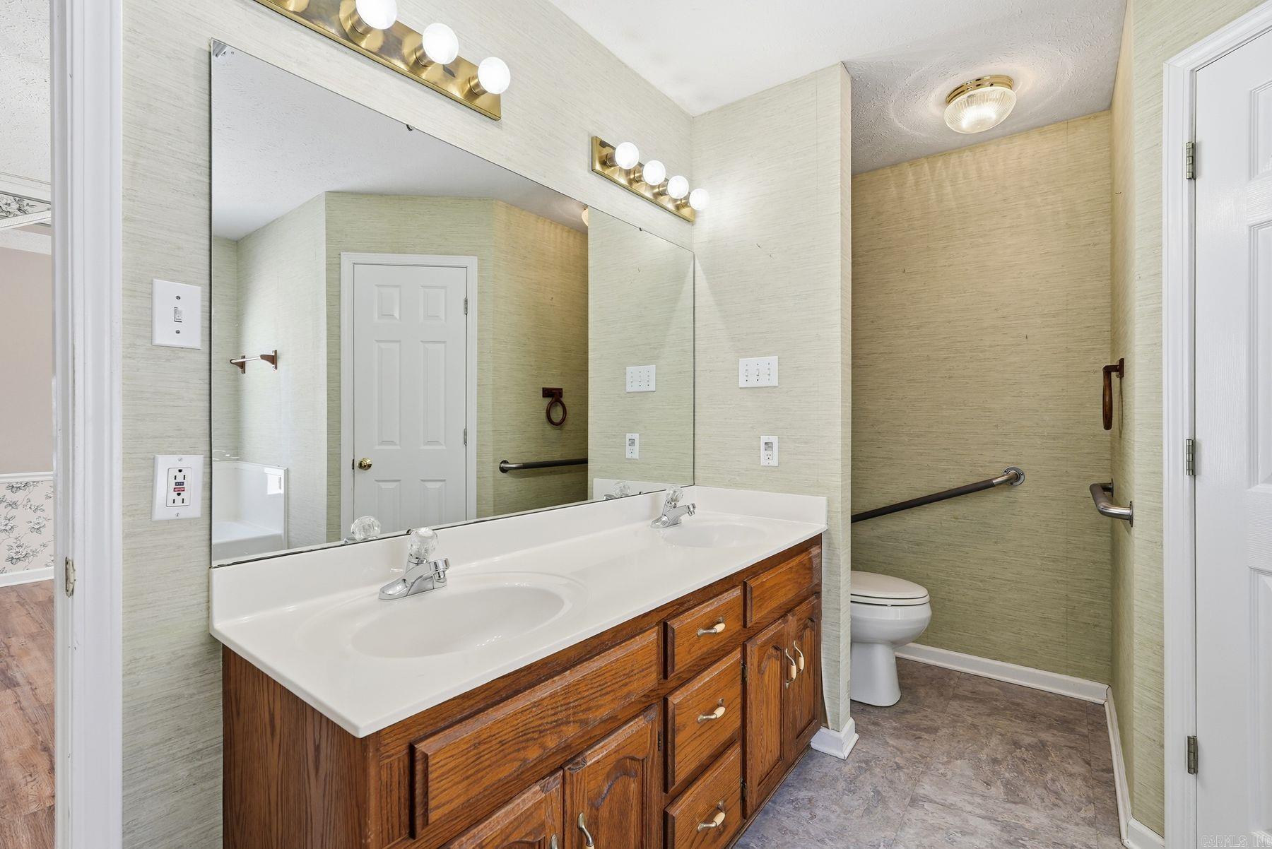 JAMESTOWN ADD - Residential