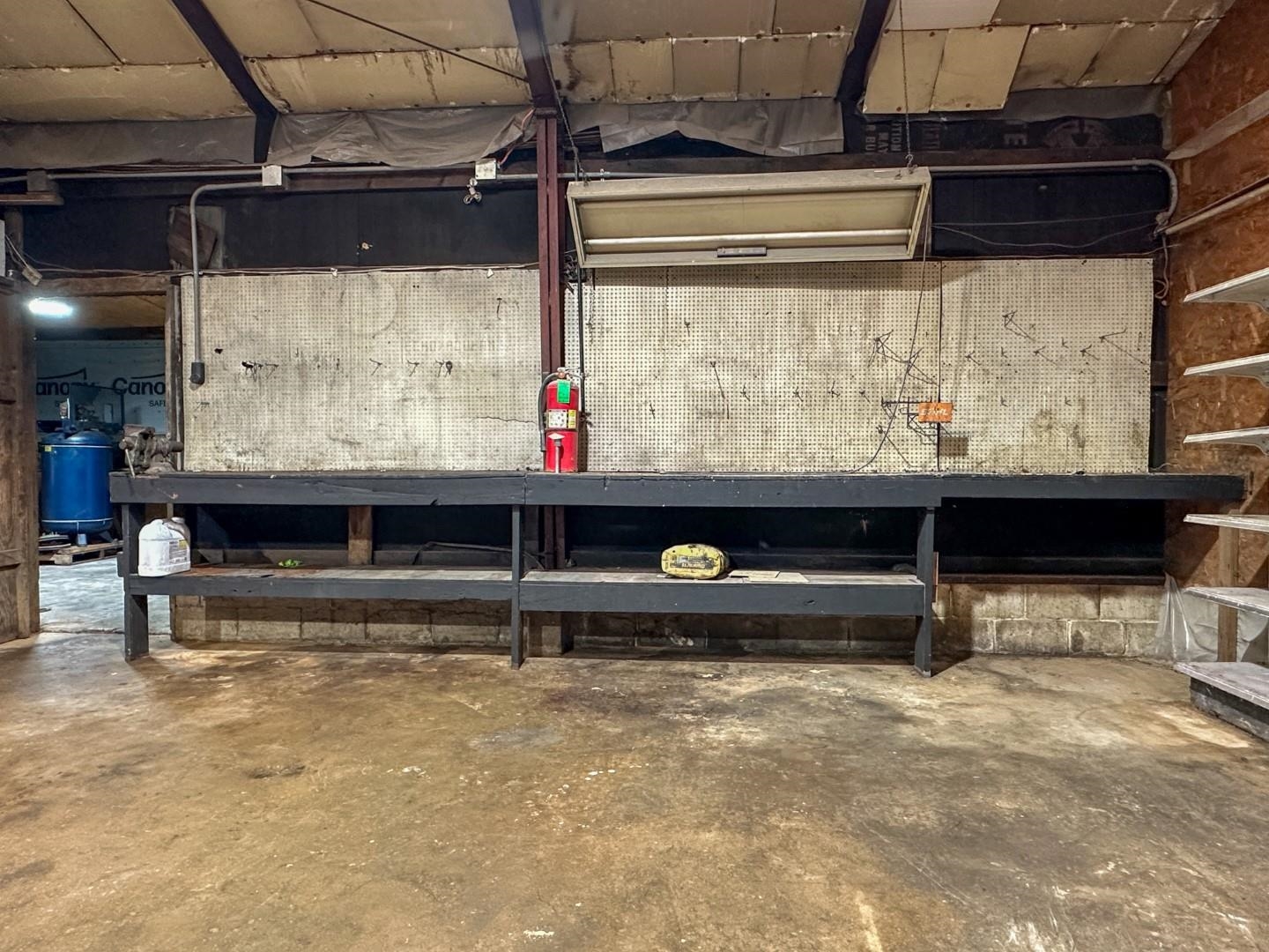 Highland Acres - Commercial Sale