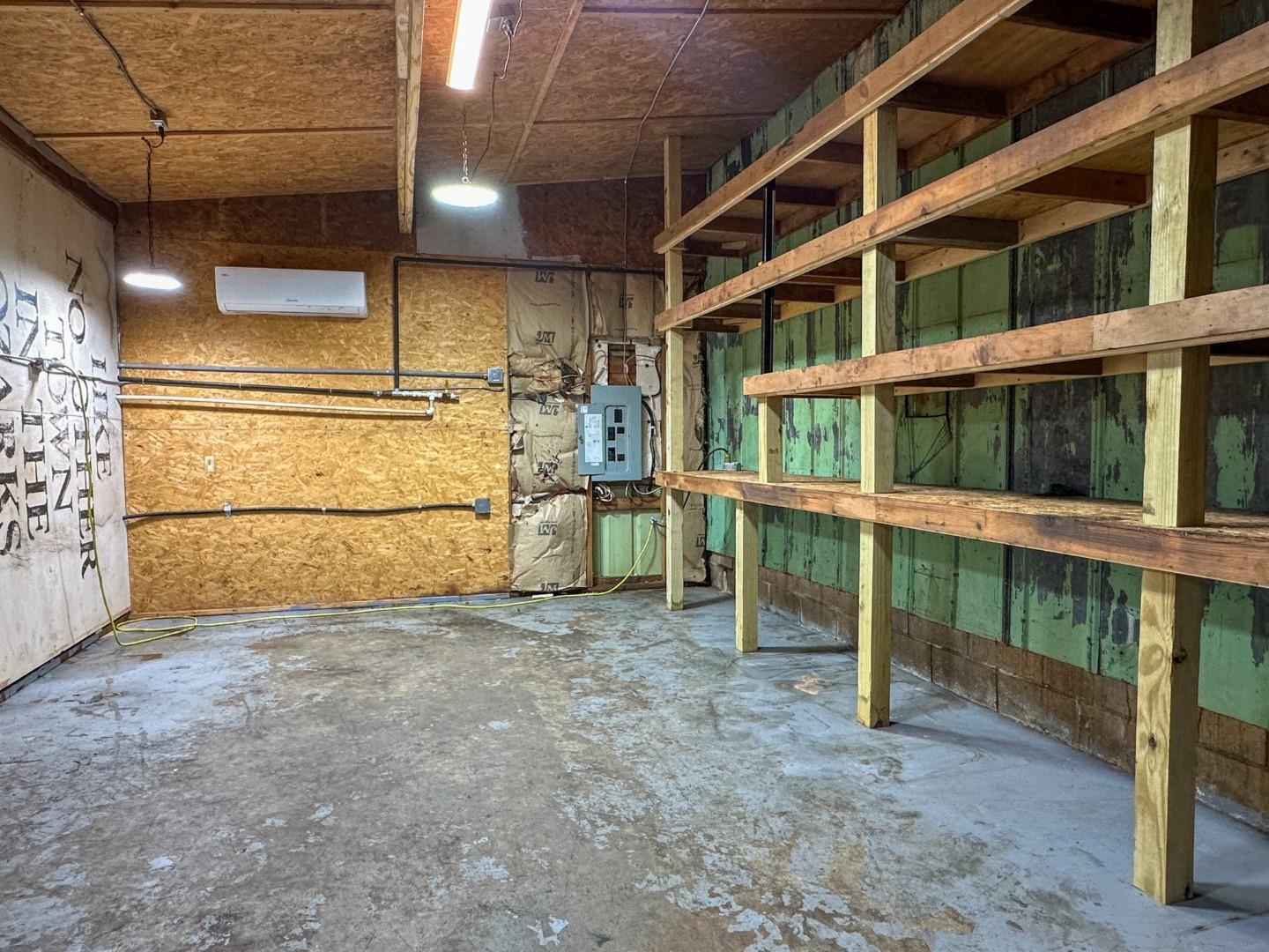 Highland Acres - Commercial Sale