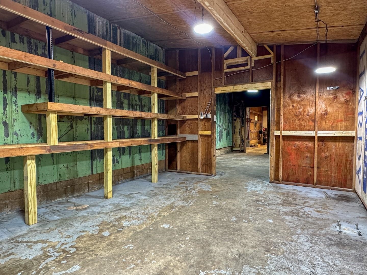 Highland Acres - Commercial Sale