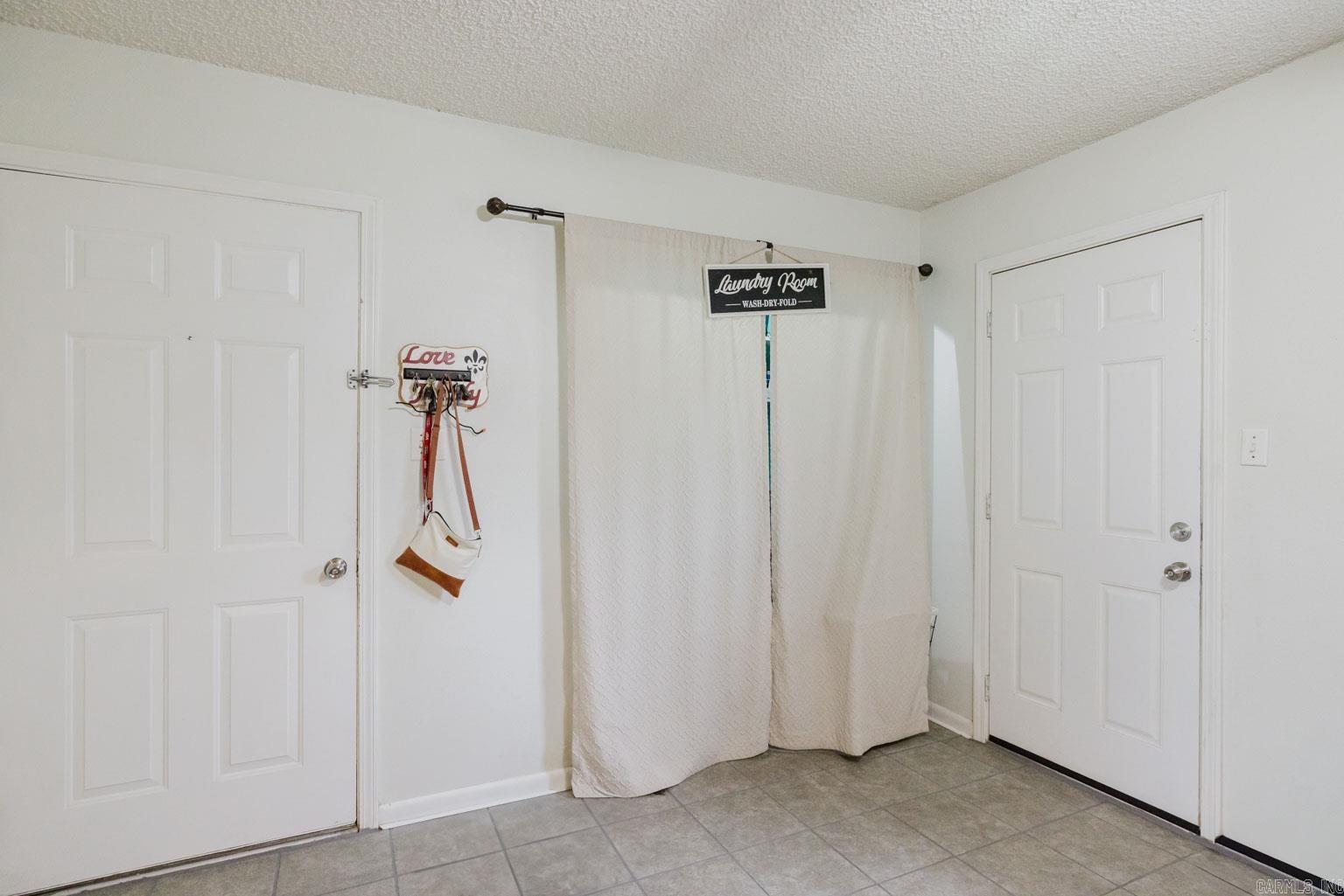 CARYWOOD - Residential