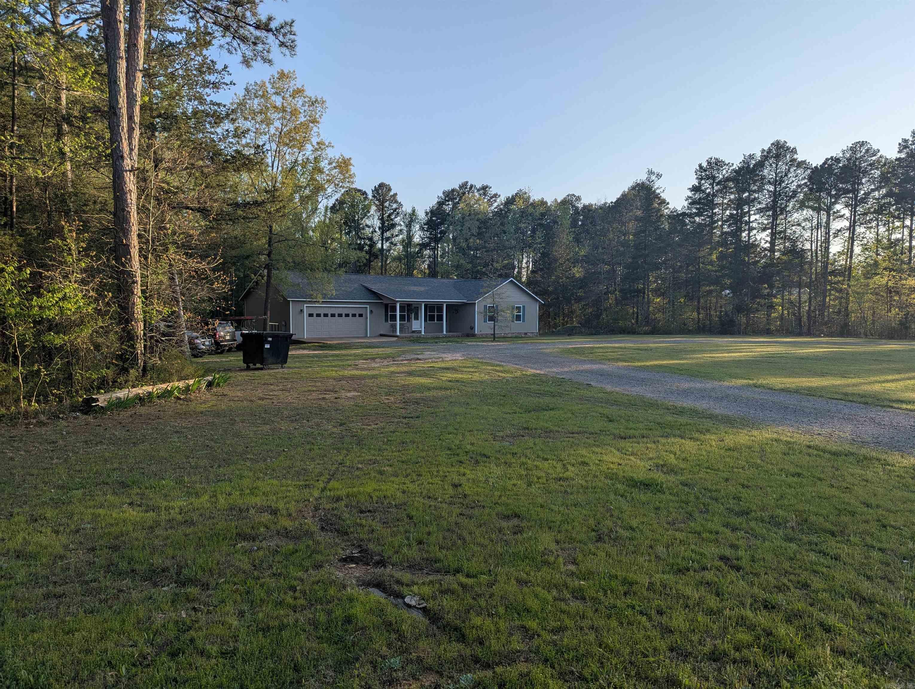 PURE COUNTY ESTATES - Residential