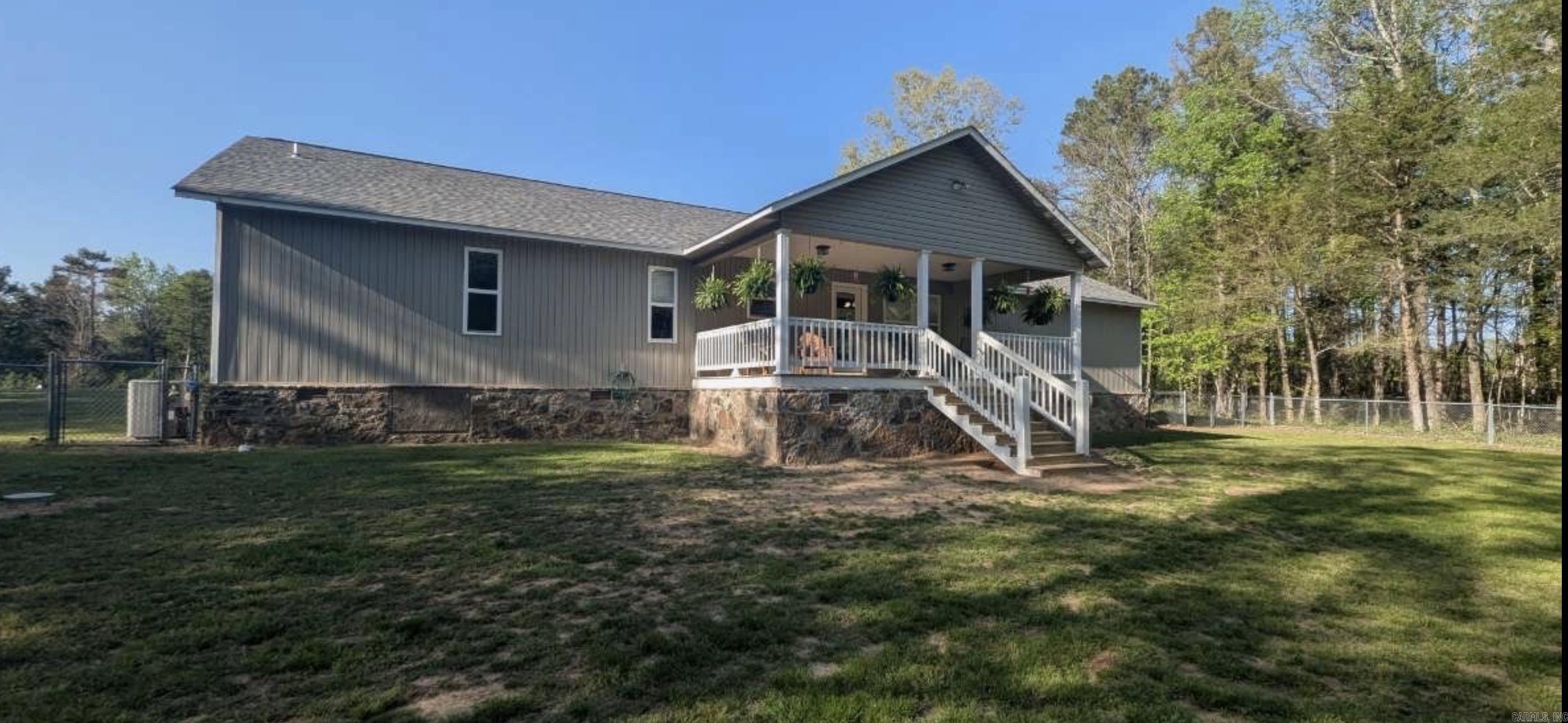 PURE COUNTY ESTATES - Residential