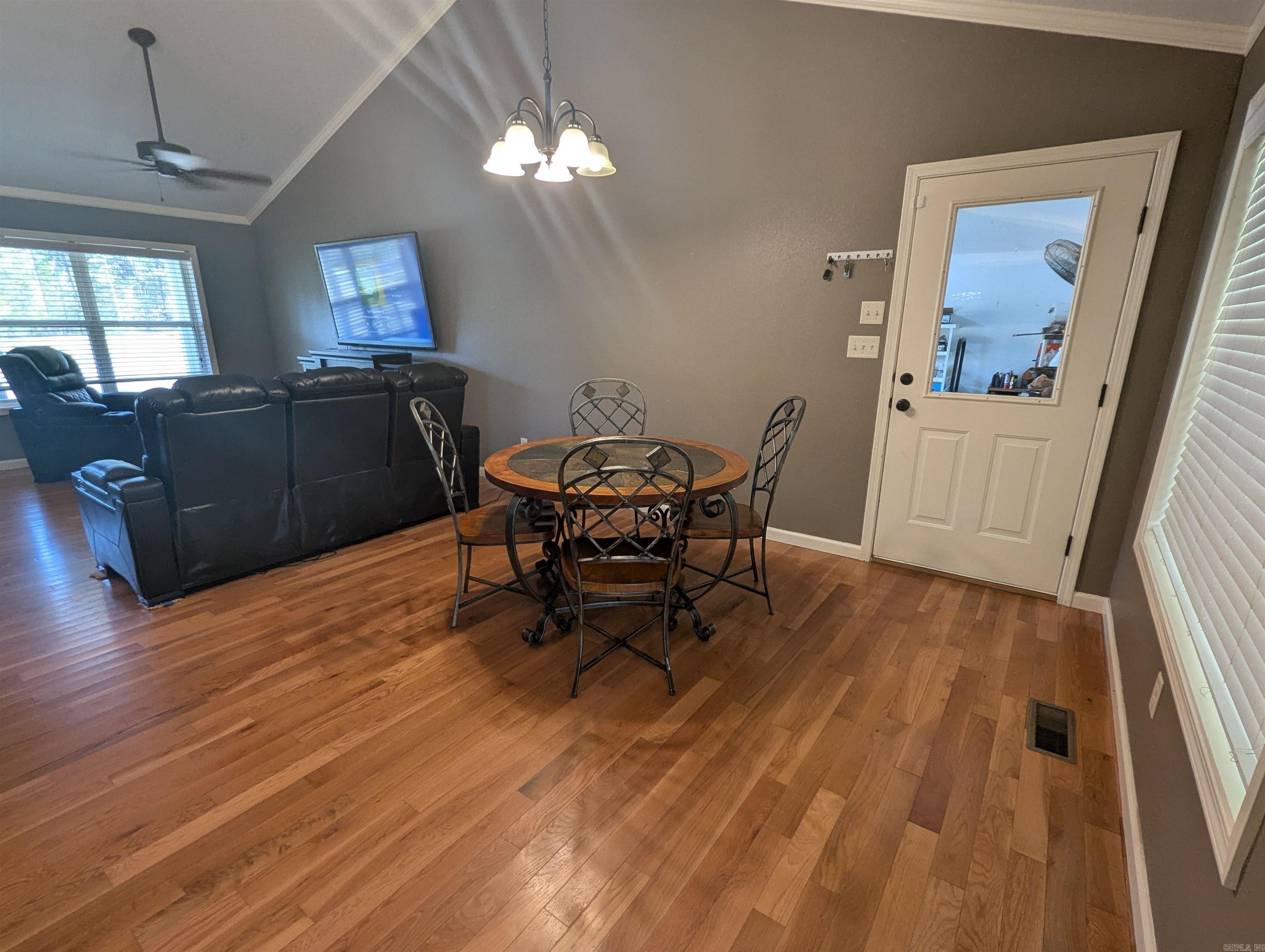 PURE COUNTY ESTATES - Residential