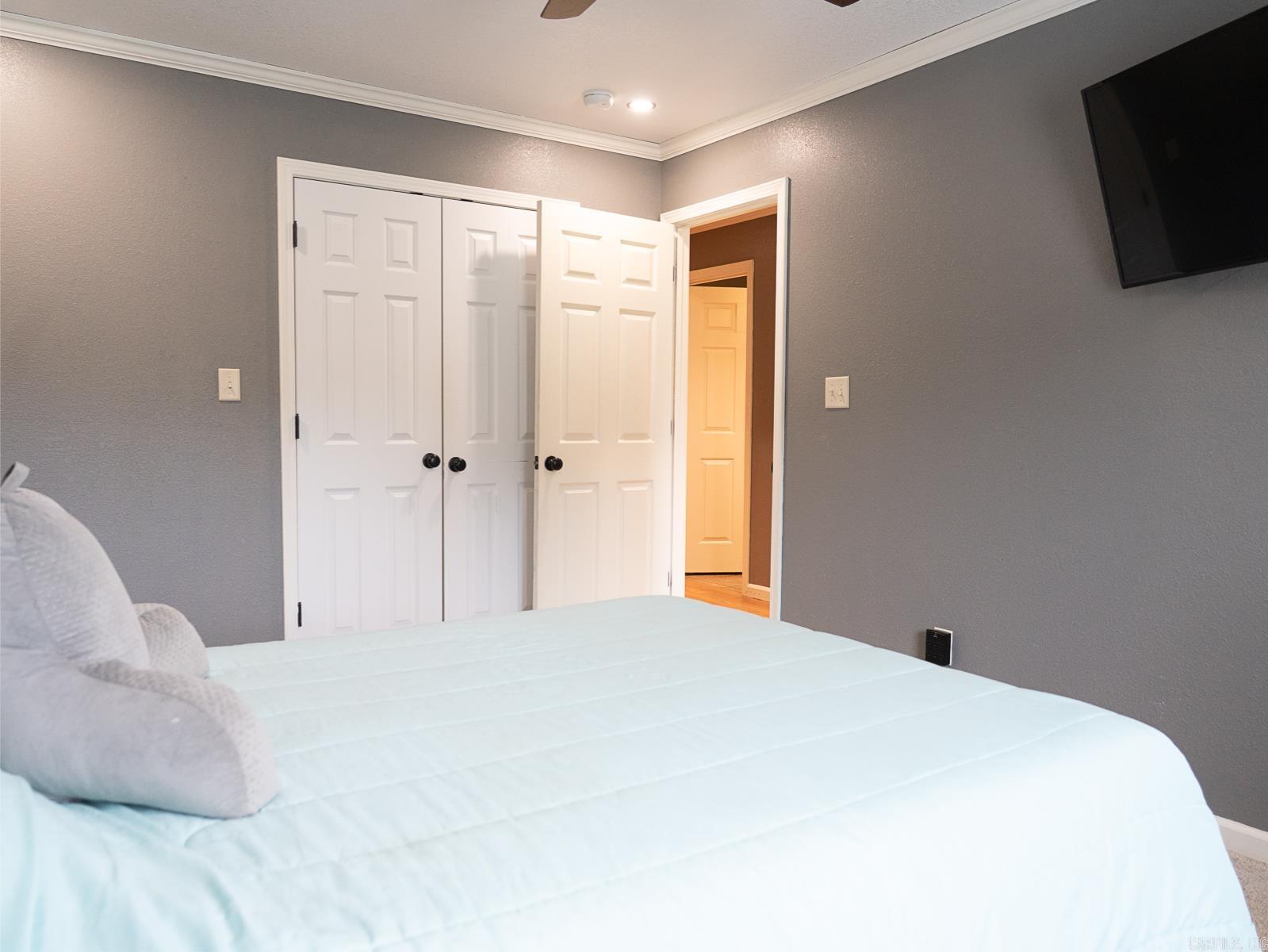 PURE COUNTY ESTATES - Residential