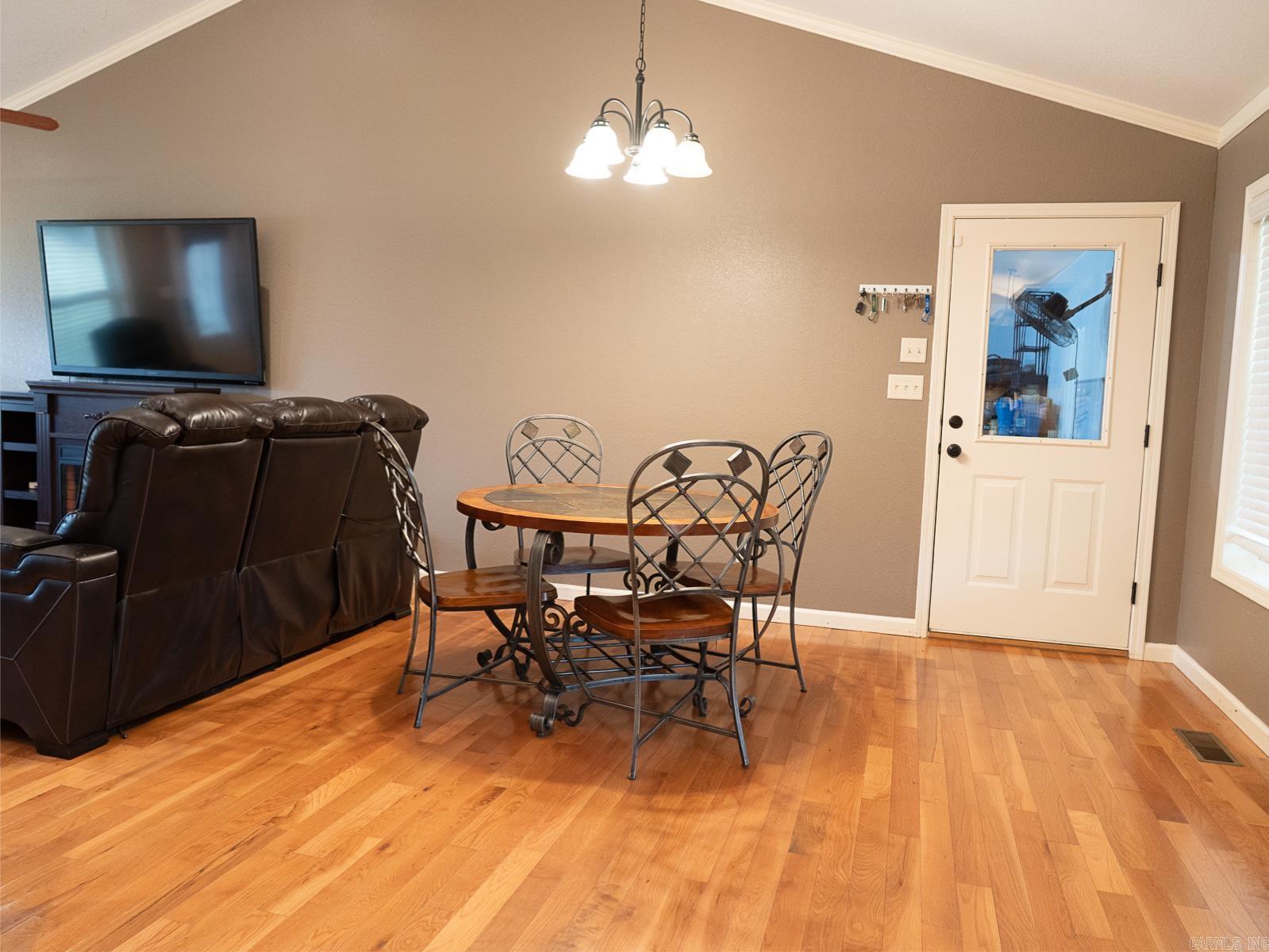 PURE COUNTY ESTATES - Residential