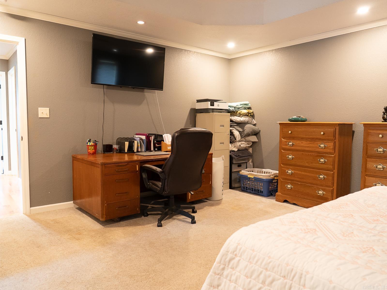 PURE COUNTY ESTATES - Residential