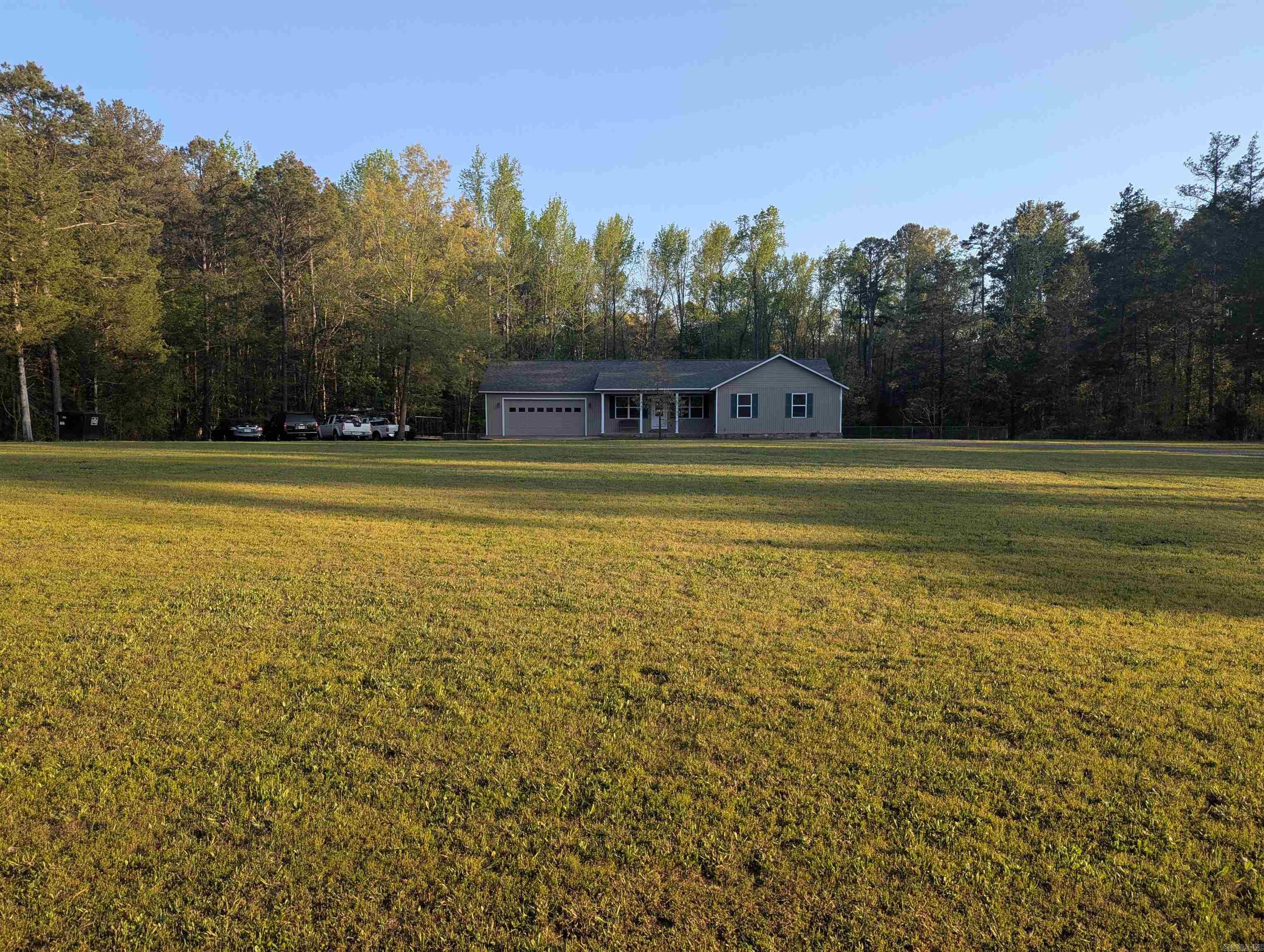 PURE COUNTY ESTATES - Residential