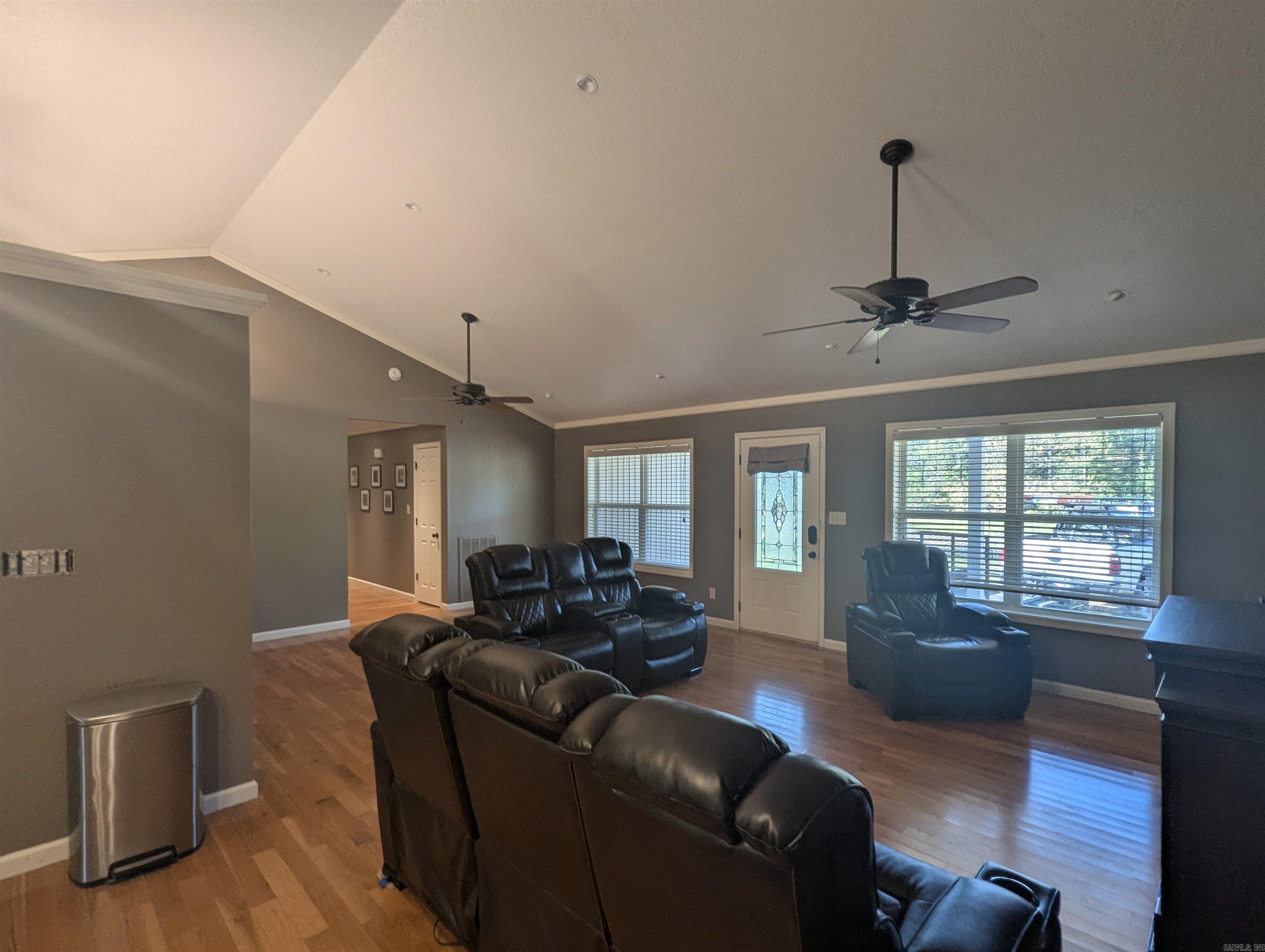 PURE COUNTY ESTATES - Residential