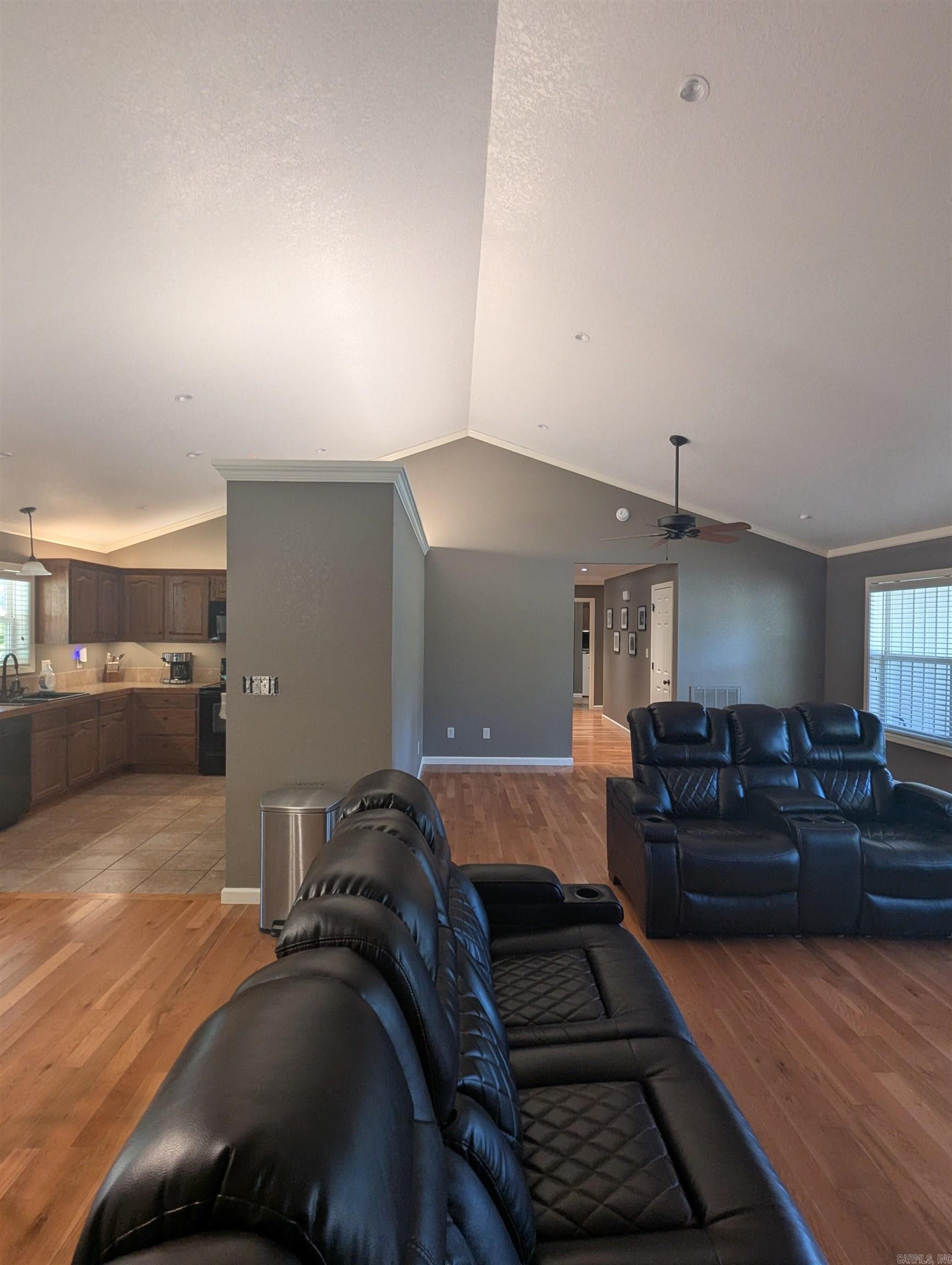 PURE COUNTY ESTATES - Residential