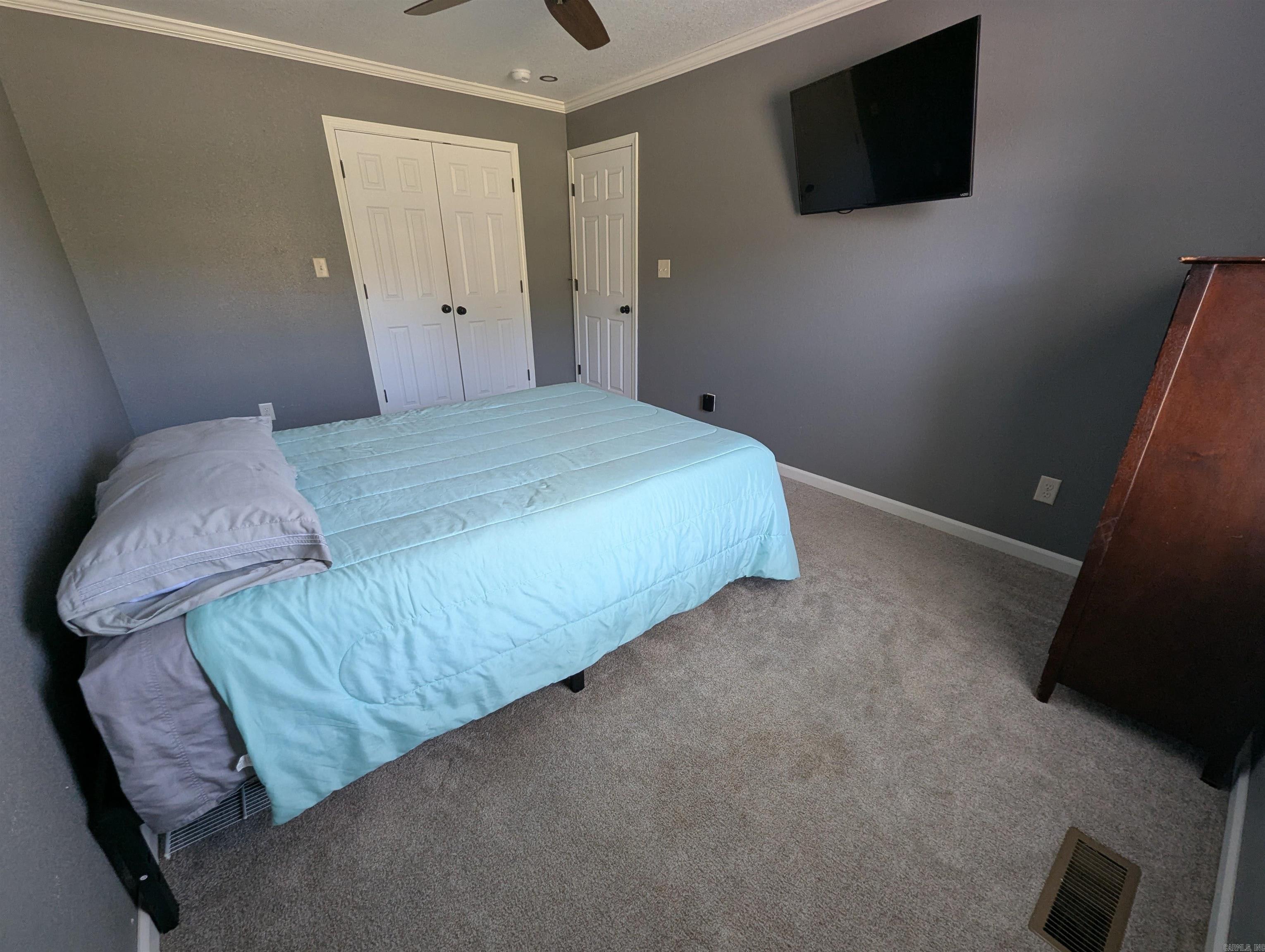 PURE COUNTY ESTATES - Residential