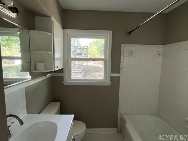 Henrys - Residential Lease