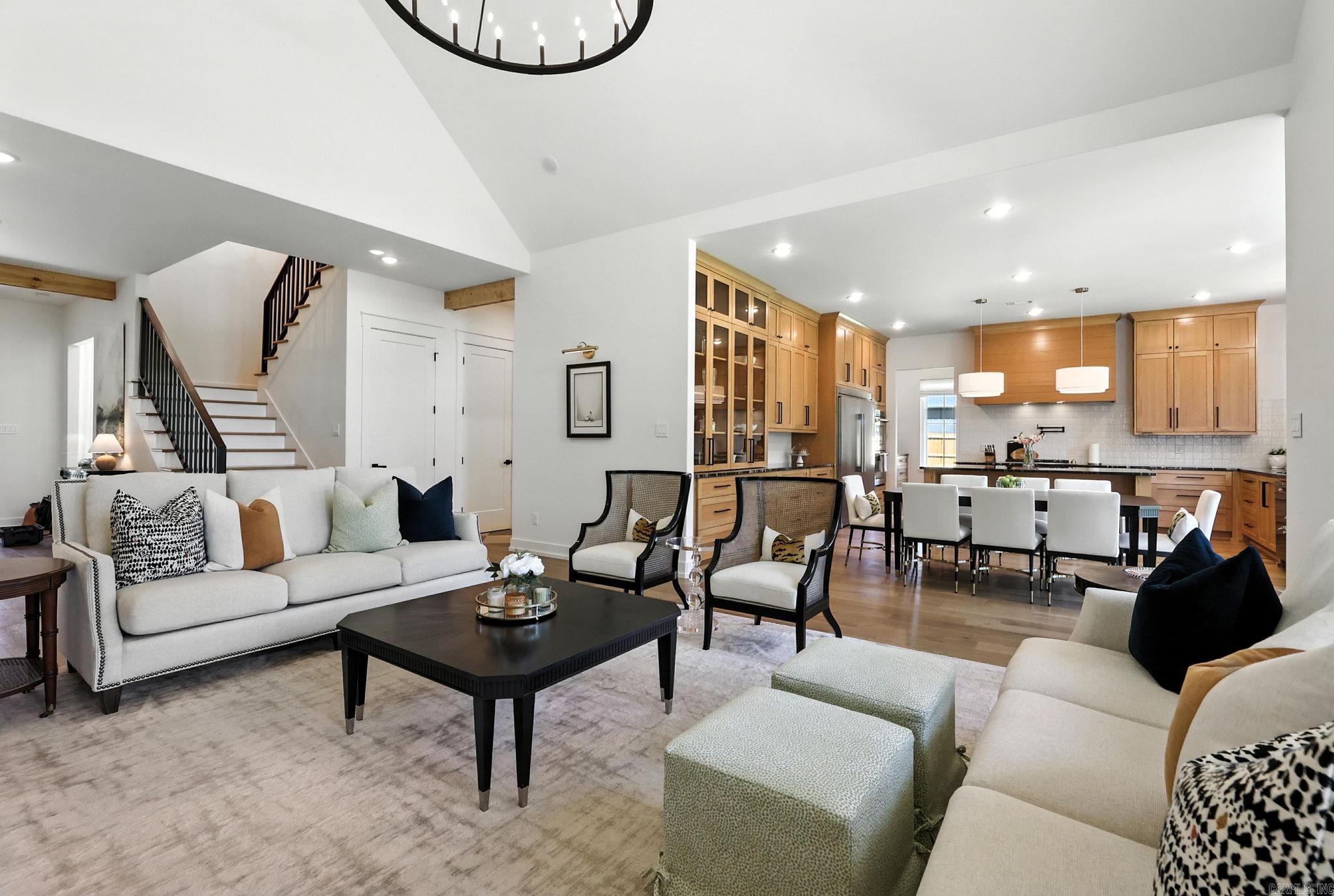 HAZEL OAK - Residential