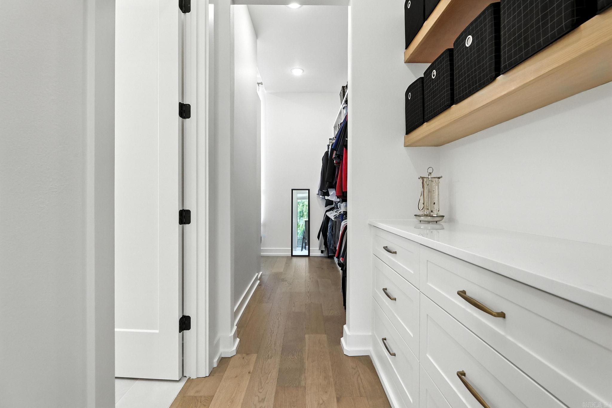 HAZEL OAK - Residential