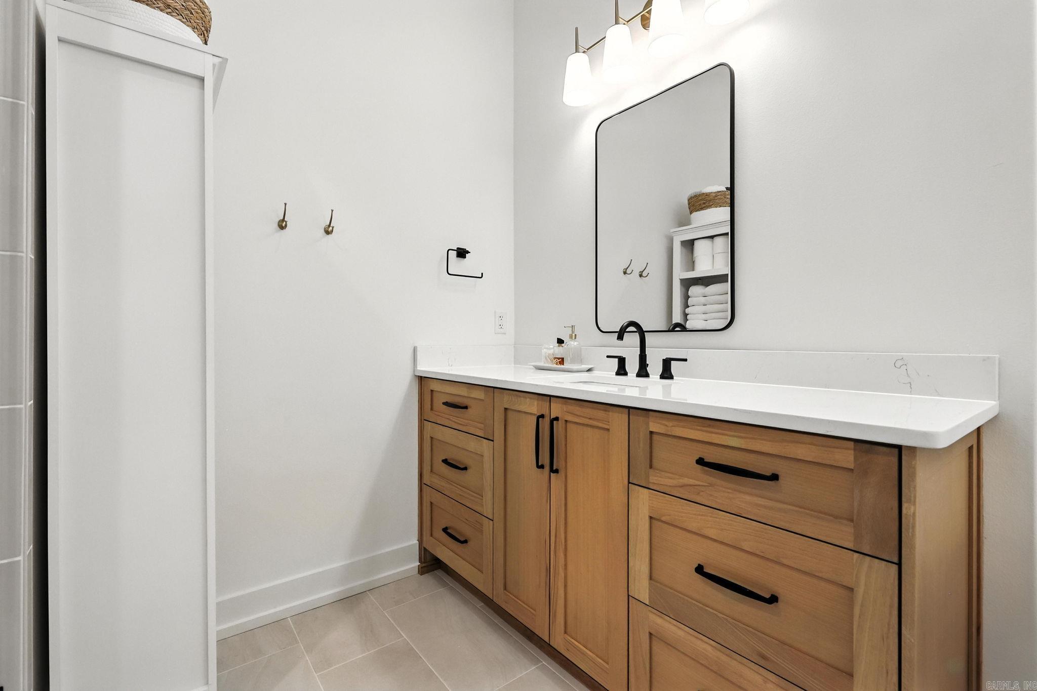 HAZEL OAK - Residential
