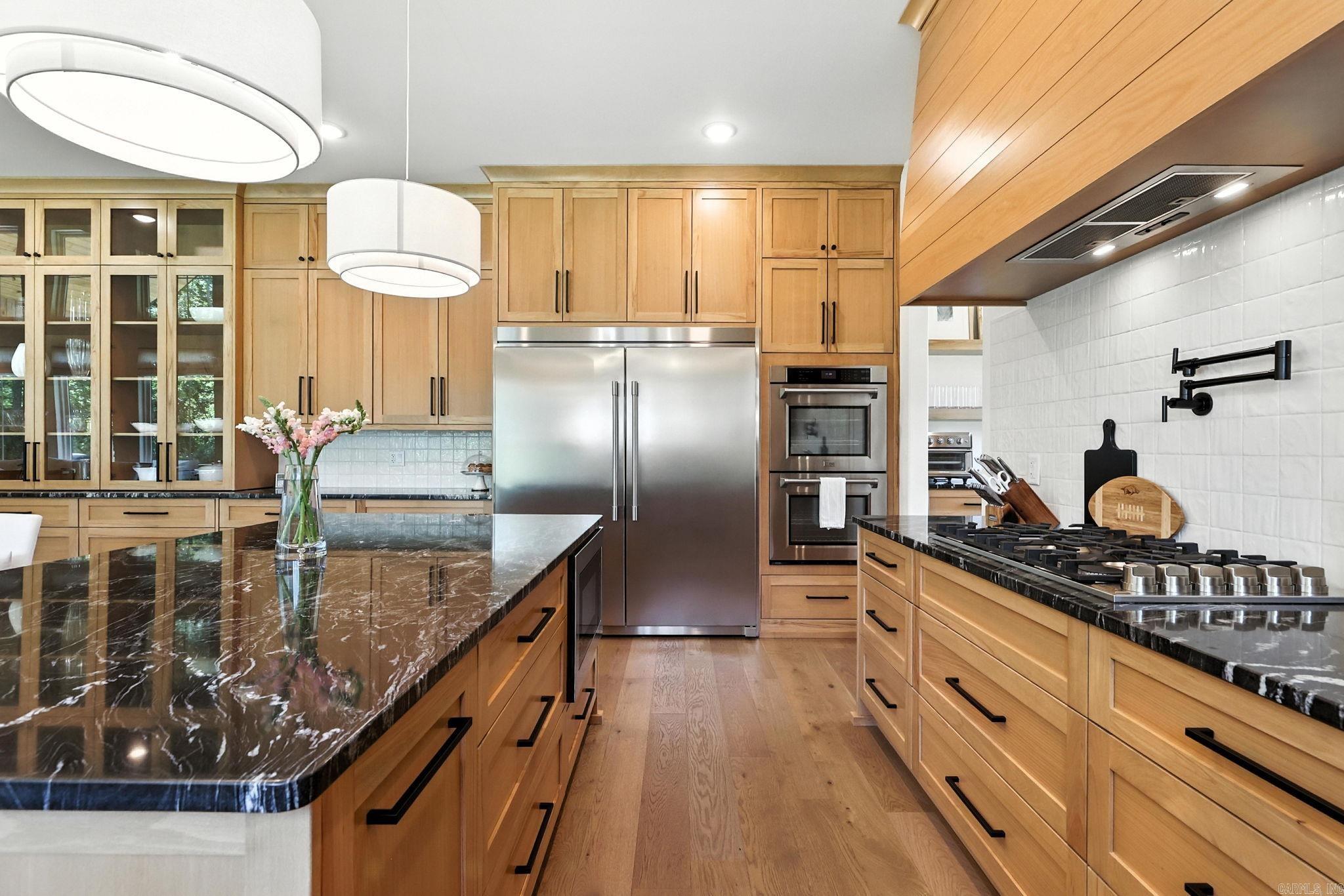 HAZEL OAK - Residential