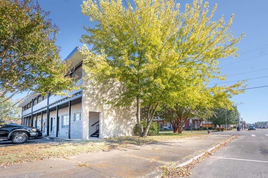 7 Apartments total. 2- 2 Bedroom Apartments 5- 1 Bedroom Apartments